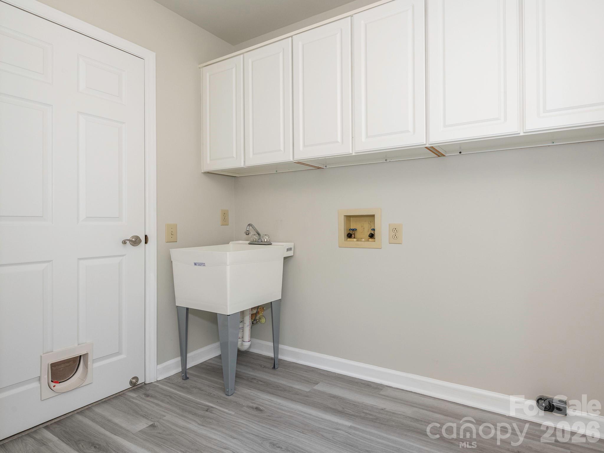 1941 Dugan Drive Property Photo 24