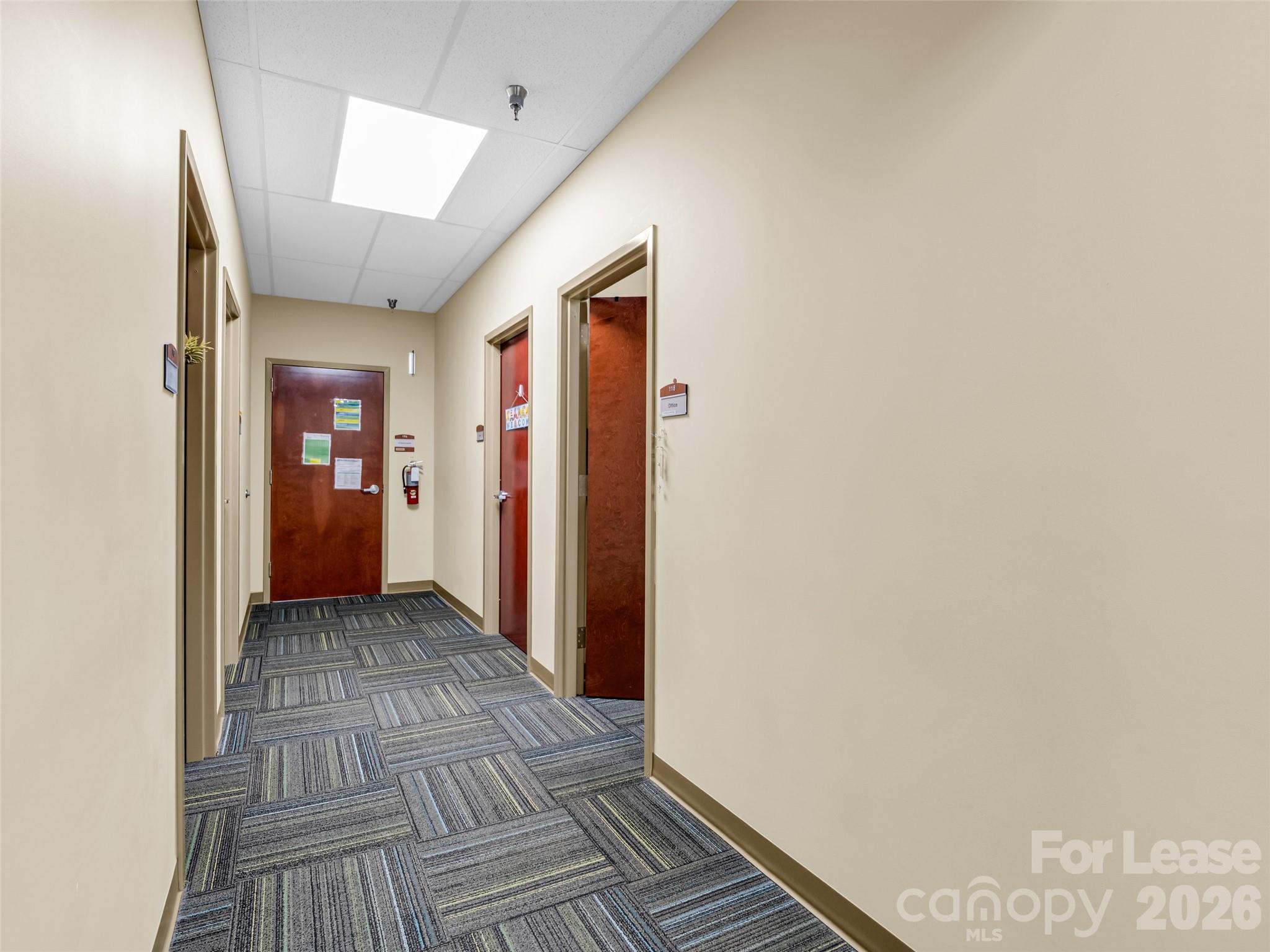 141 Fiddlers Run Boulevard Property Photo 17