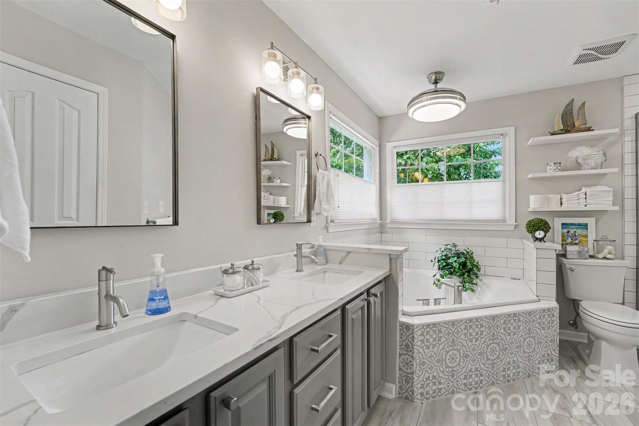 10112 Truitt Court Property Photo 11