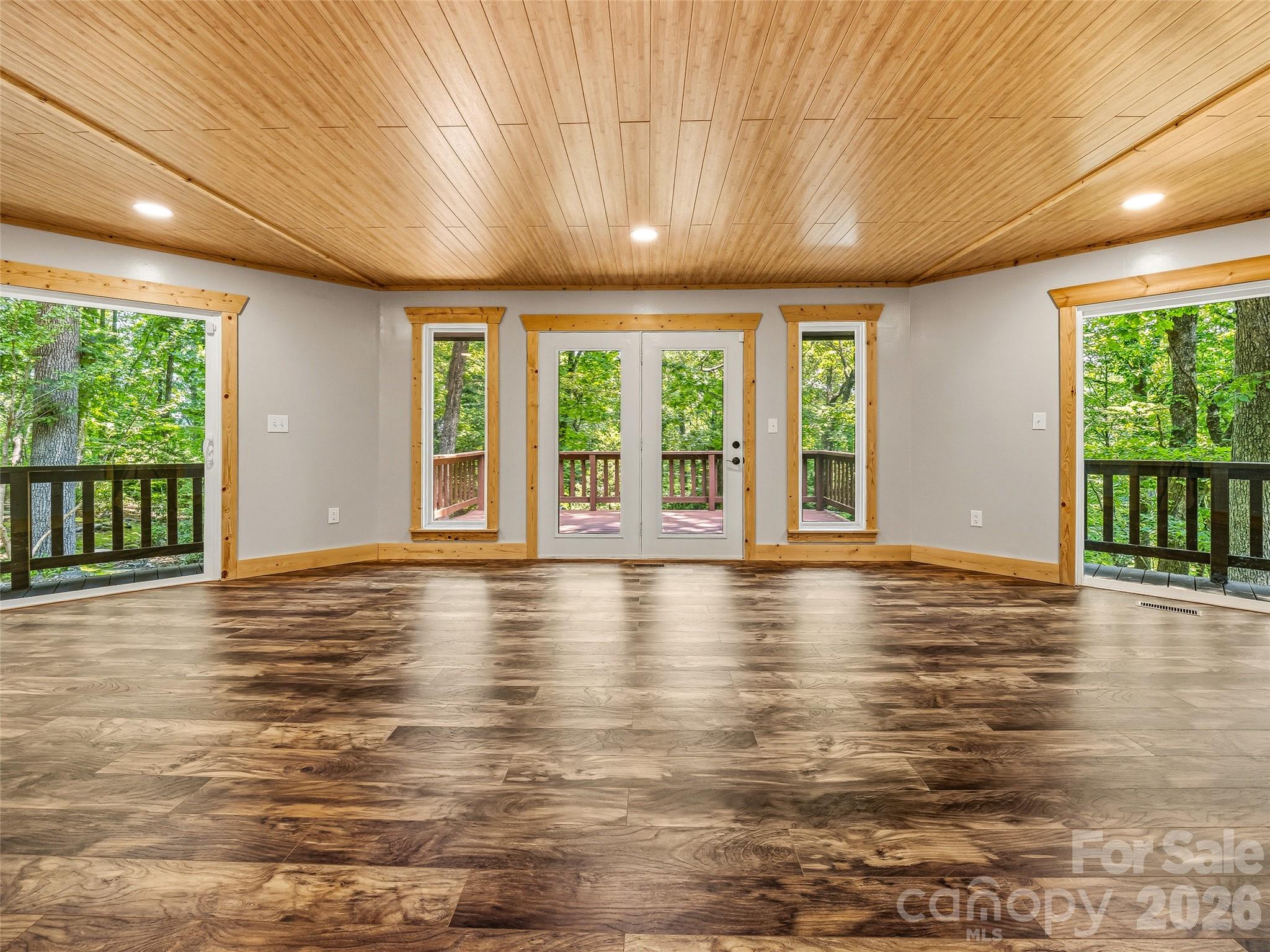 785 Pisgah Forest Drive Property Photo 11
