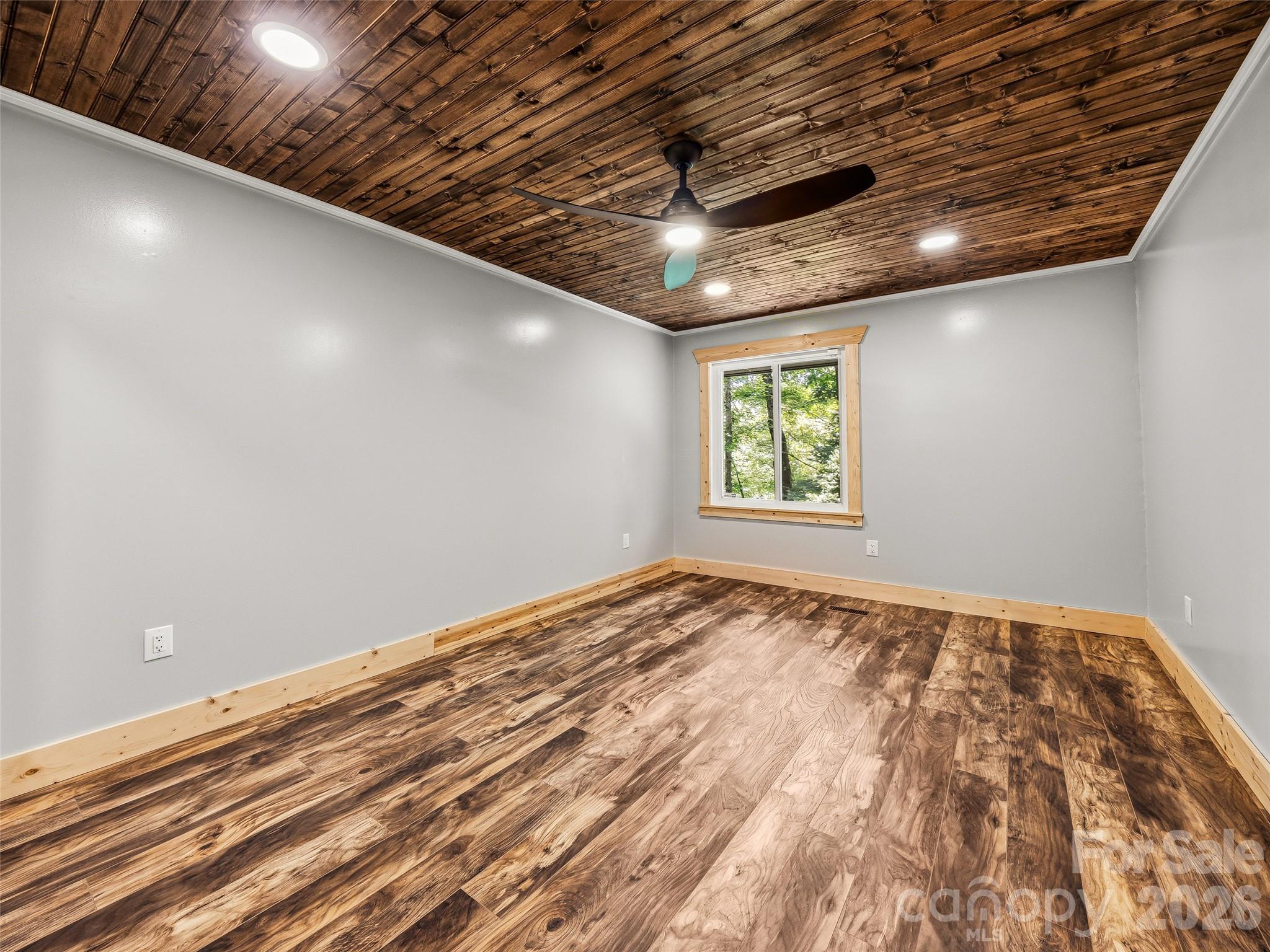 785 Pisgah Forest Drive Property Photo 17