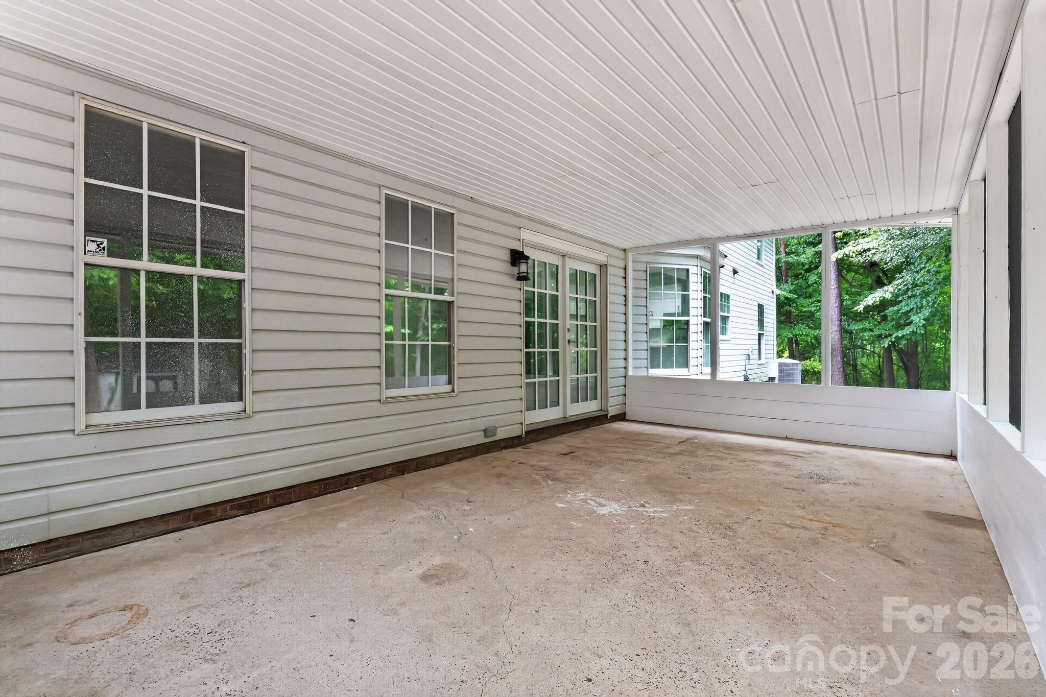 10304 Shady Rest Lane Property Photo 13