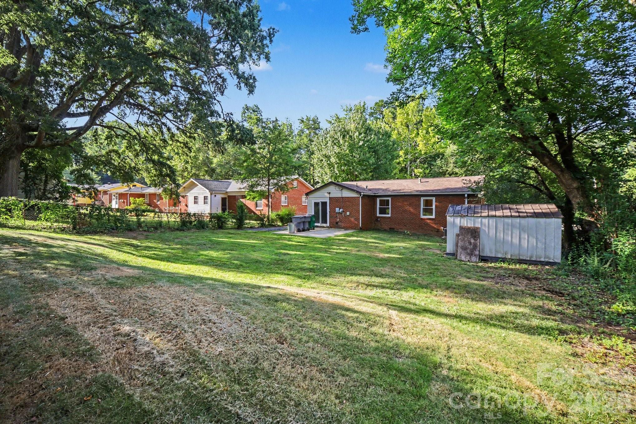 3960 Bristol Drive Property Photo 7