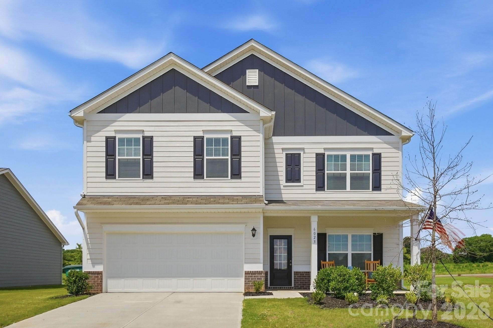 6023 Busch Way Property Photo 1