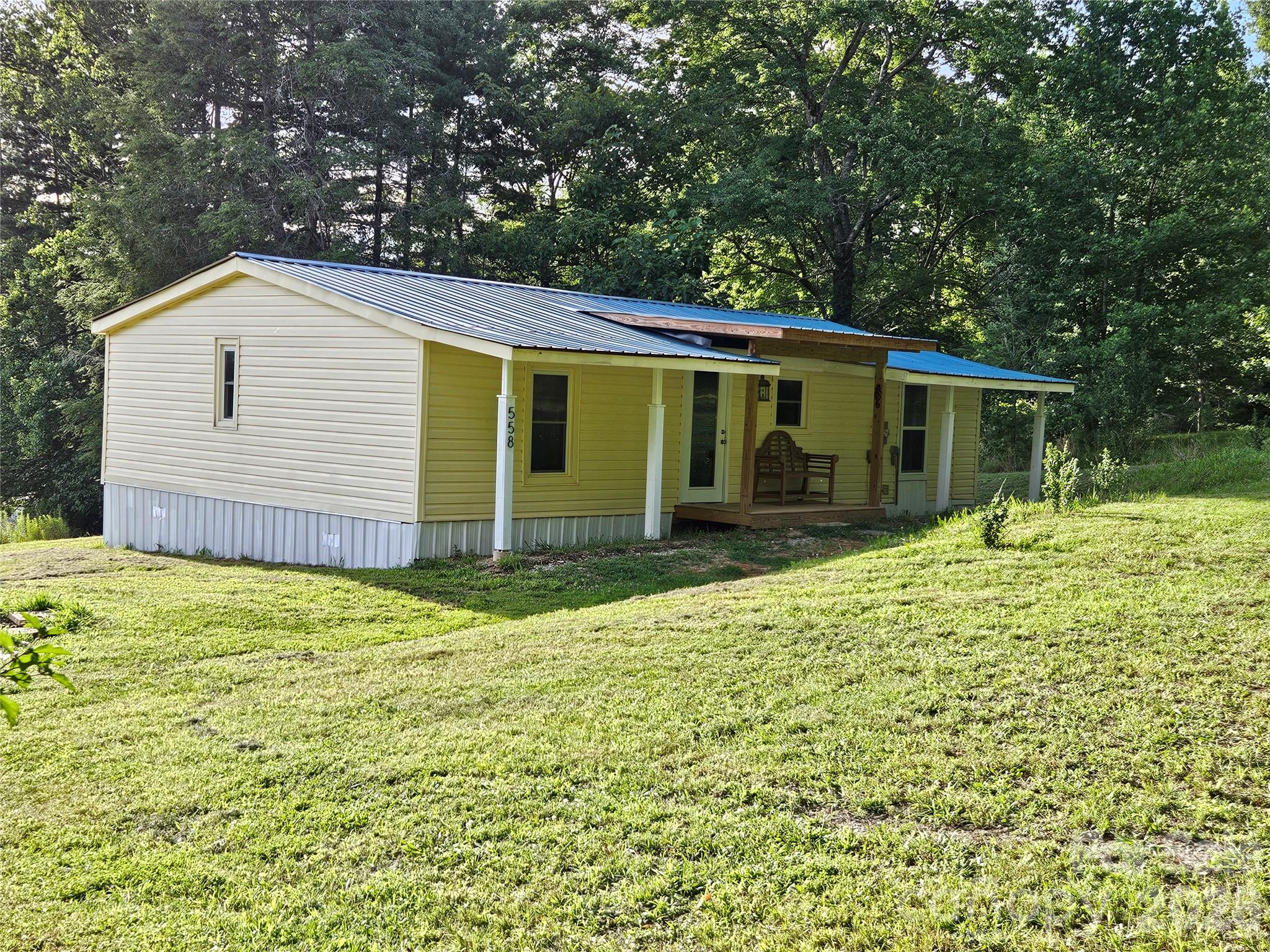 516 John Swofford Road Property Photo 6