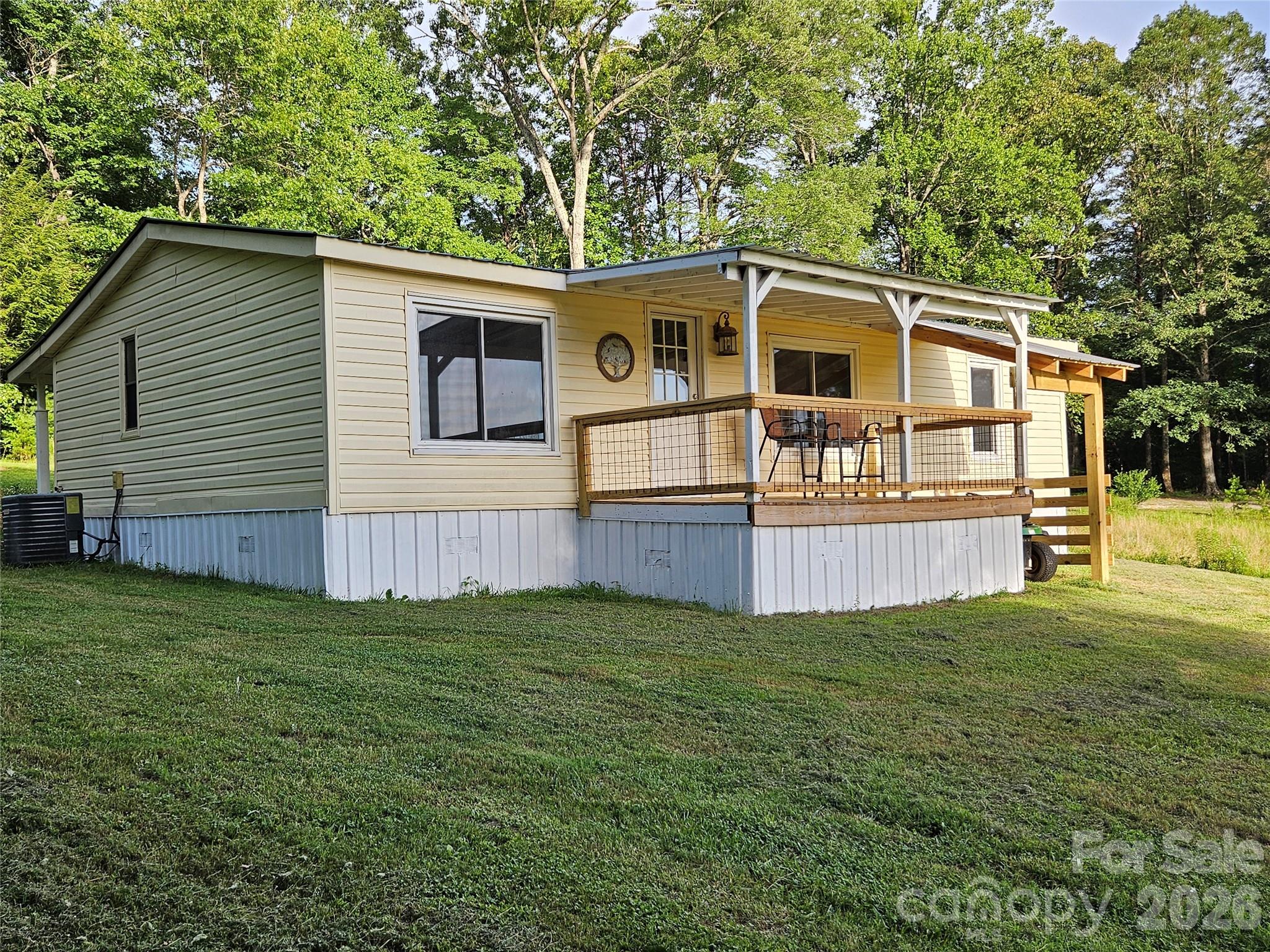 516 John Swofford Road Property Photo 9