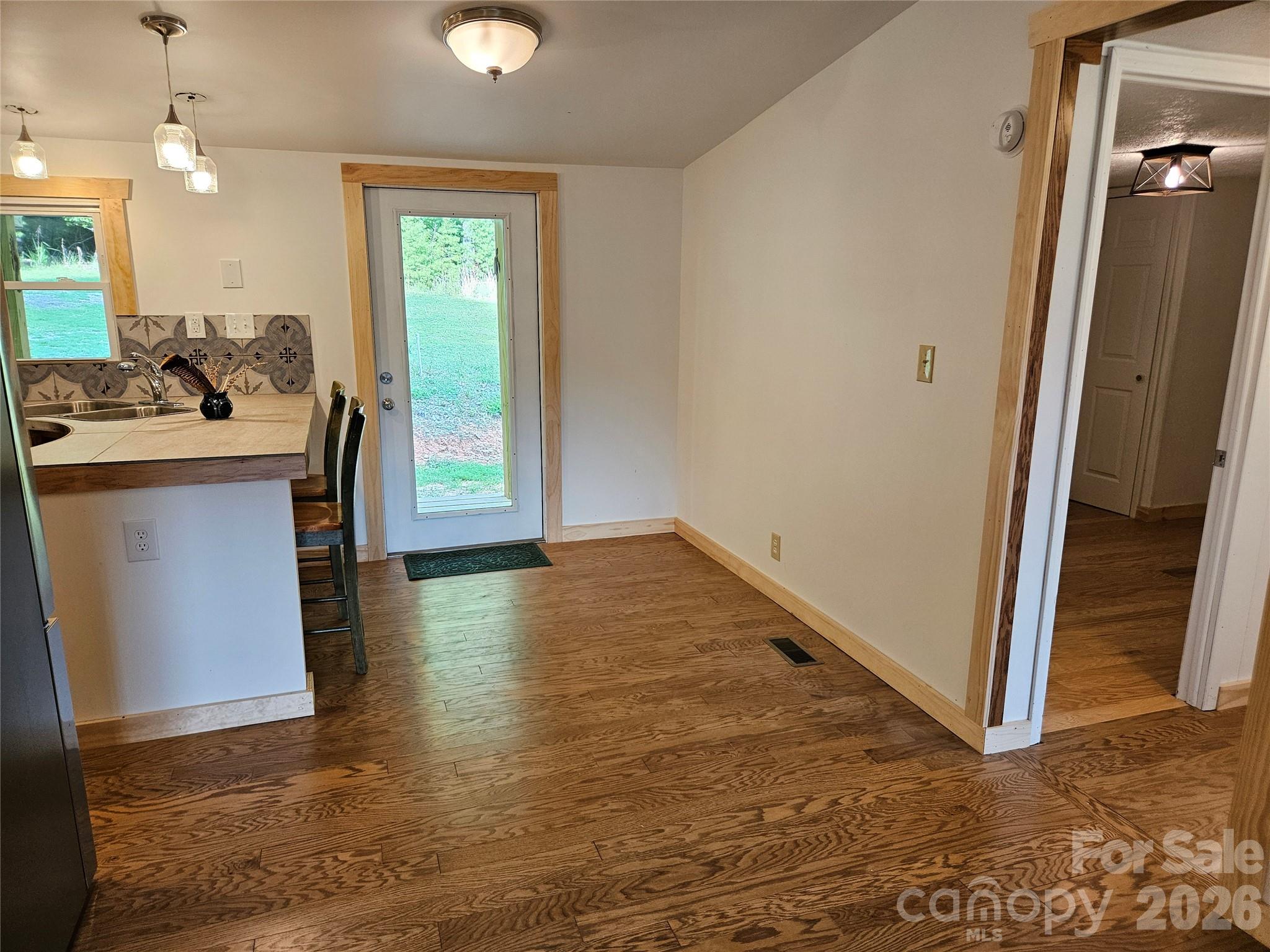 516 John Swofford Road Property Photo 14