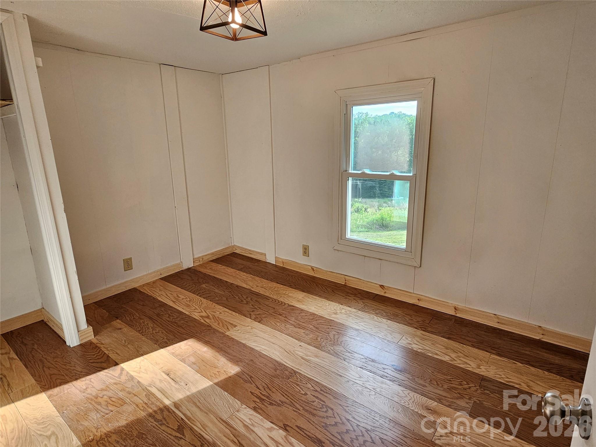 516 John Swofford Road Property Photo 25