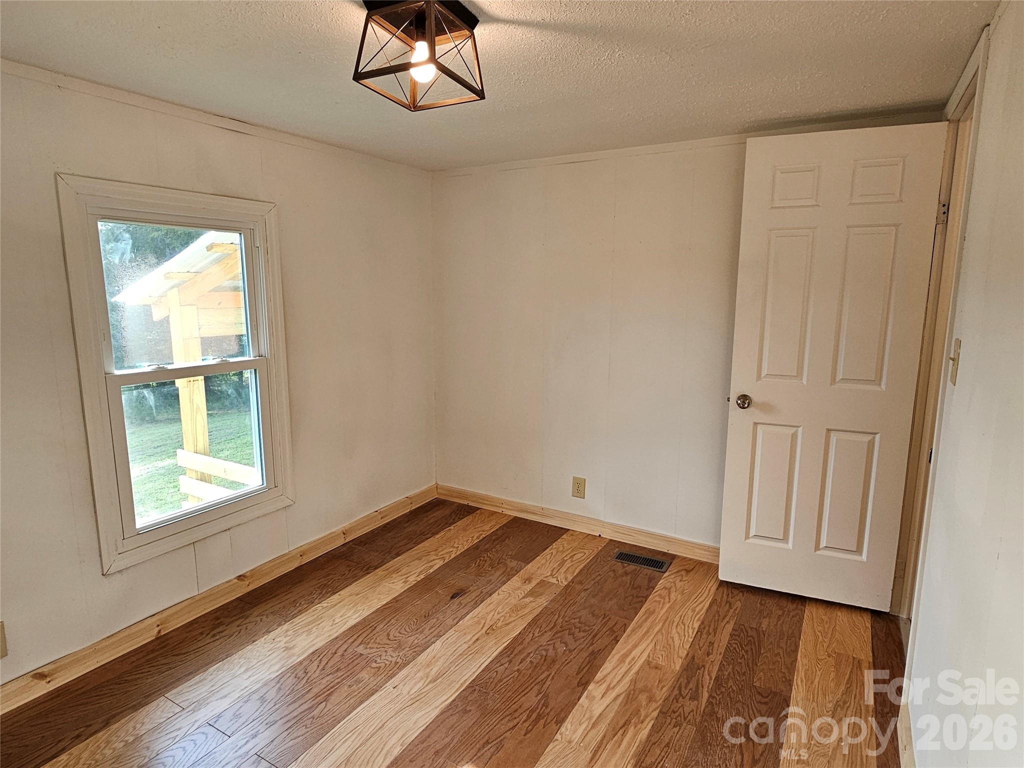 516 John Swofford Road Property Photo 26