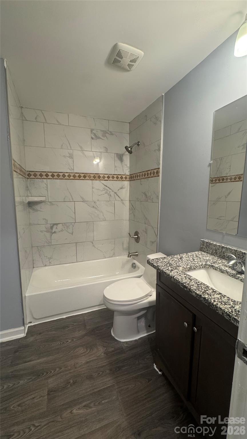 910 Cantwell Street Property Photo 6