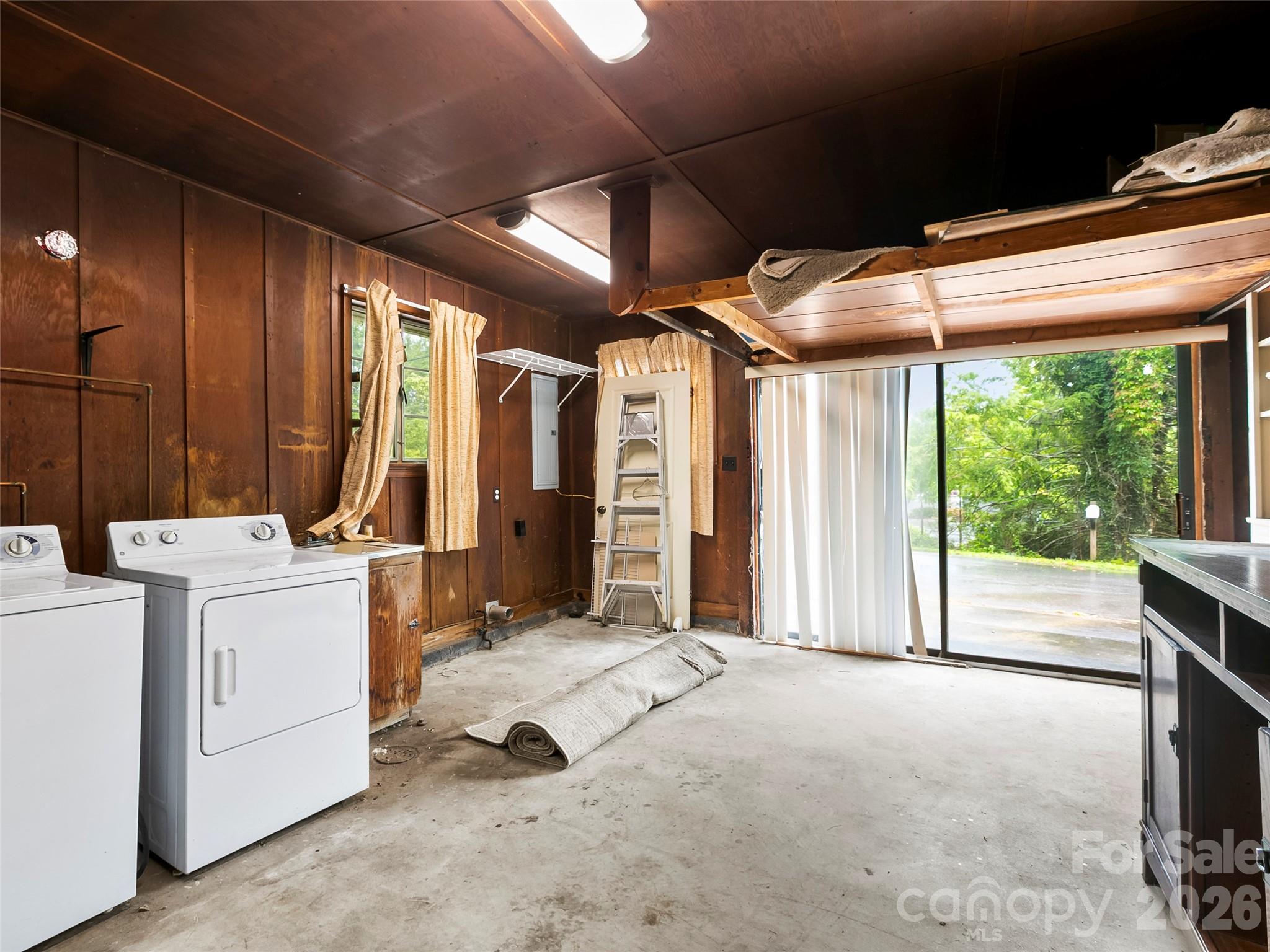 74 Long Shoals Road Property Photo 13