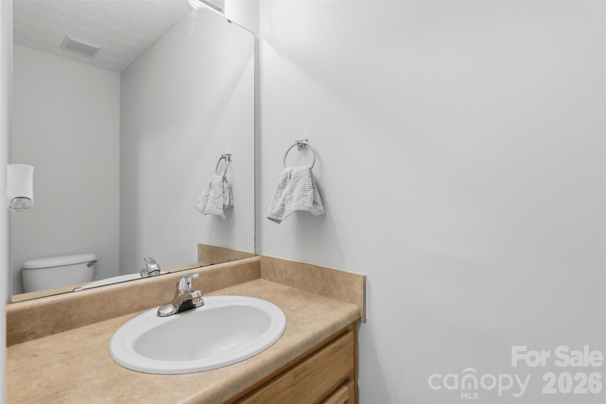 4923 Eagle Creek Drive Property Photo 15