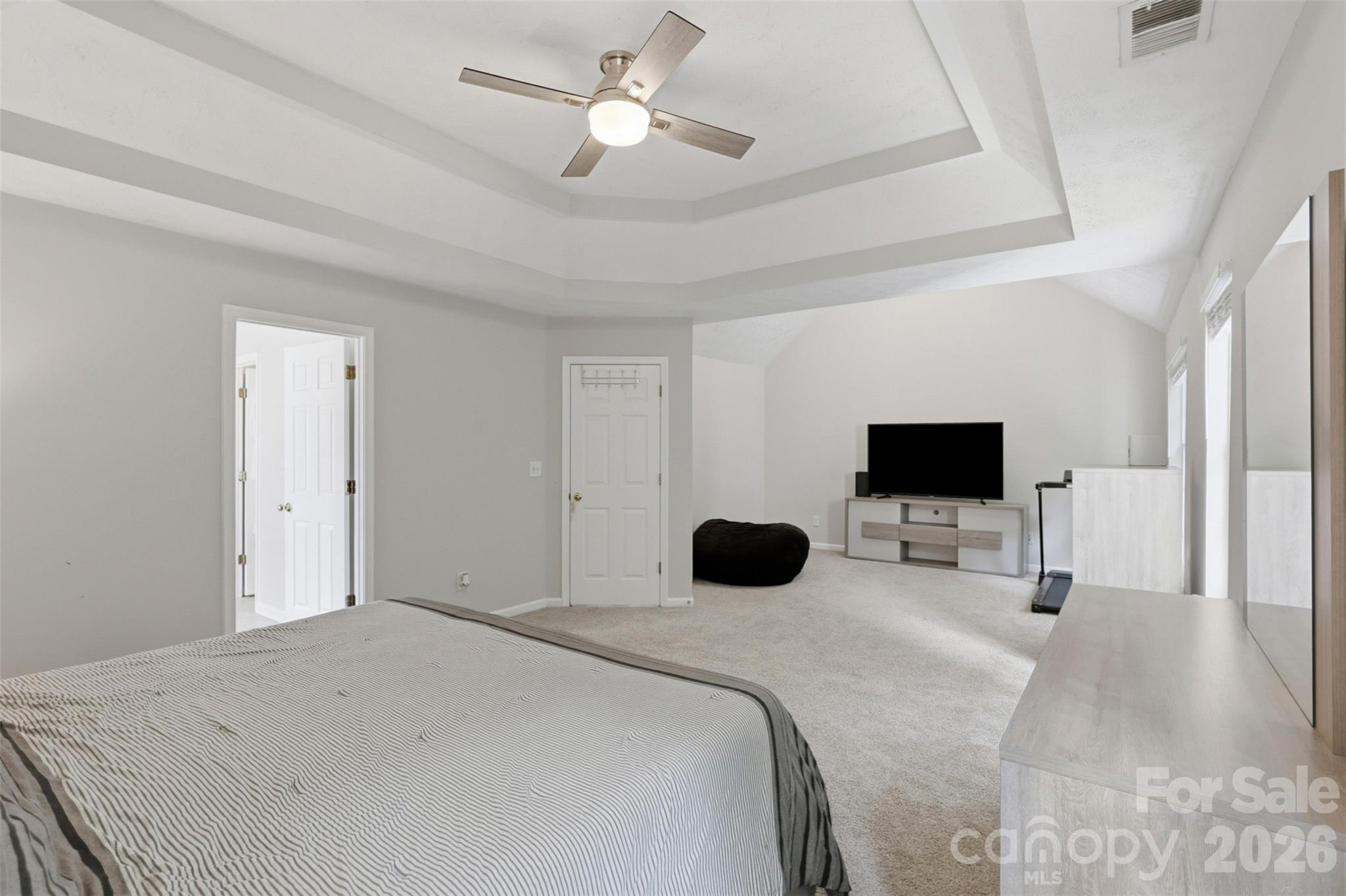 4923 Eagle Creek Drive Property Photo 24