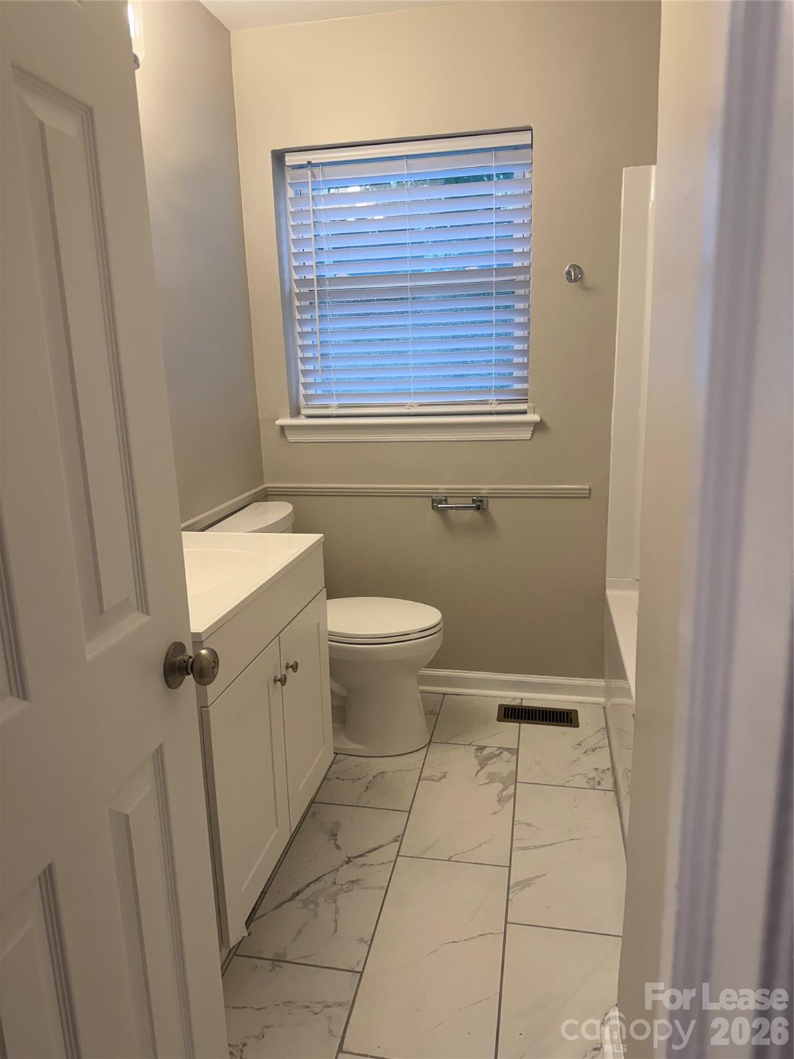 153 15th Avenue Property Photo 9