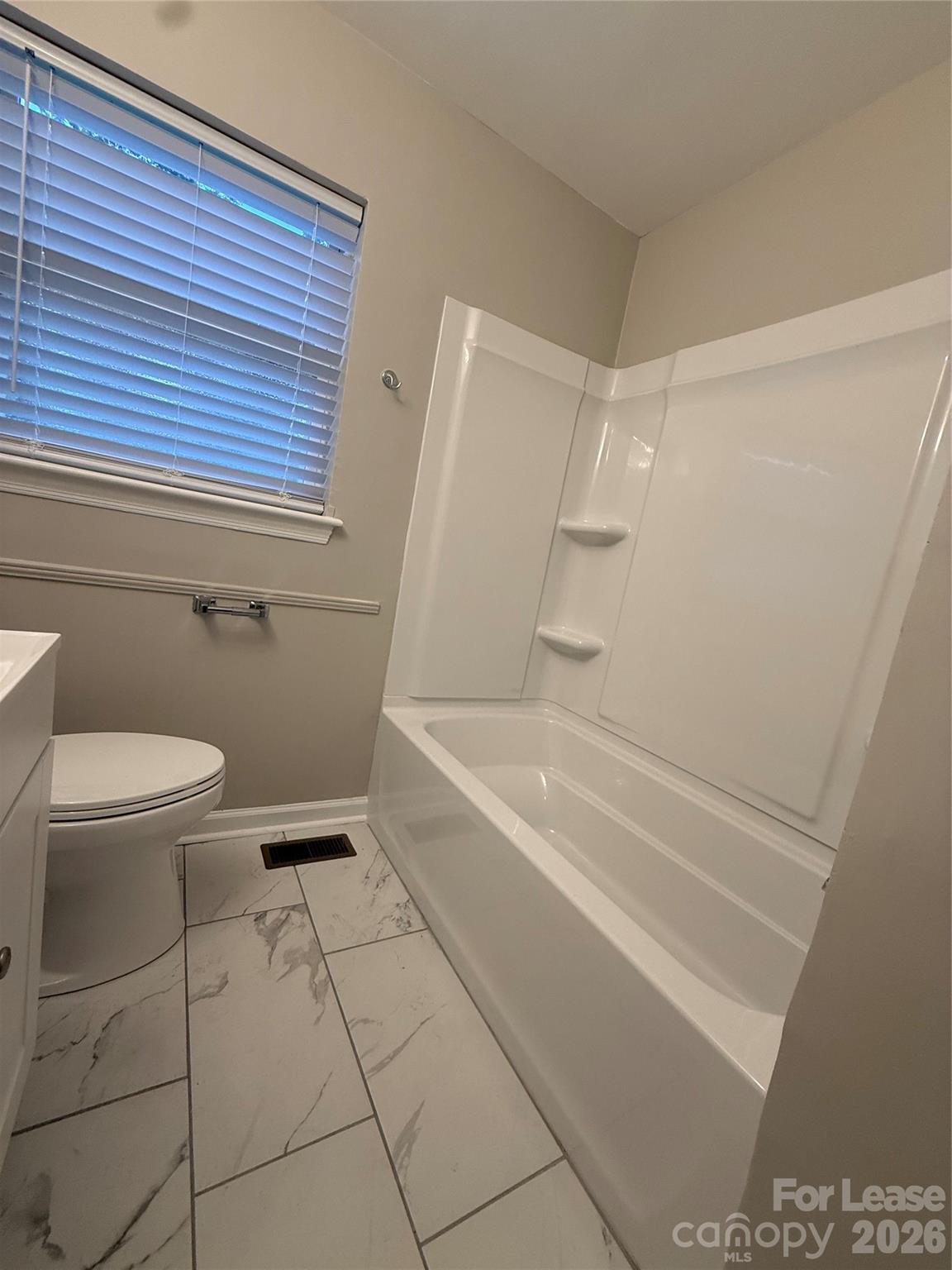 153 15th Avenue Property Photo 10