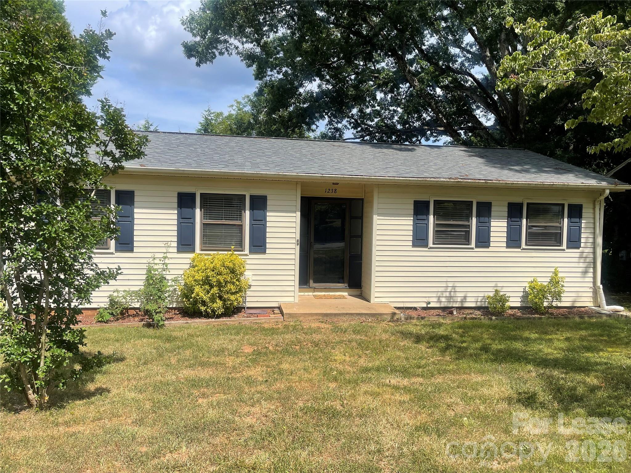 1238 12th Street Property Photo 1