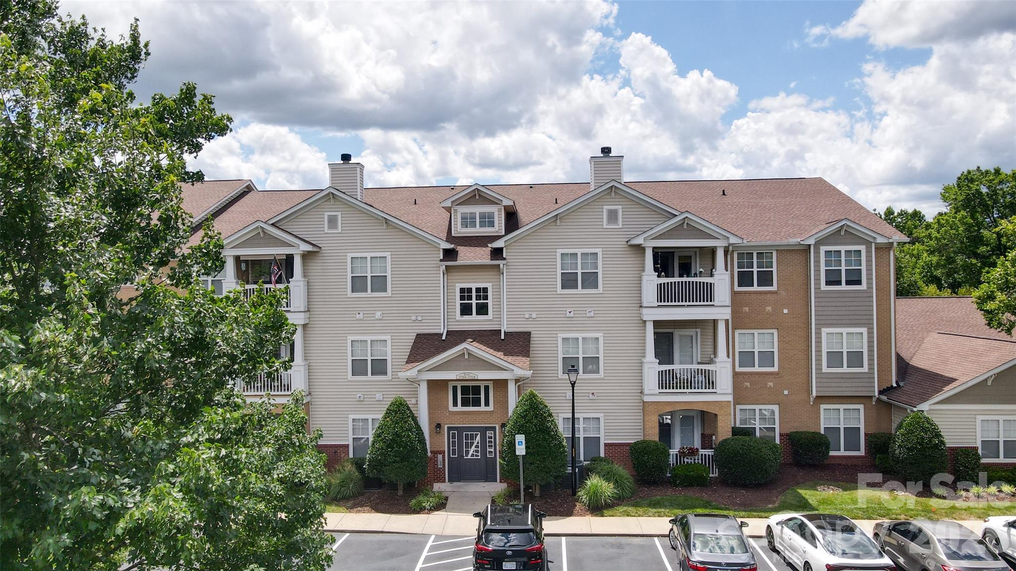 17110 Red Feather Drive Property Photo 2