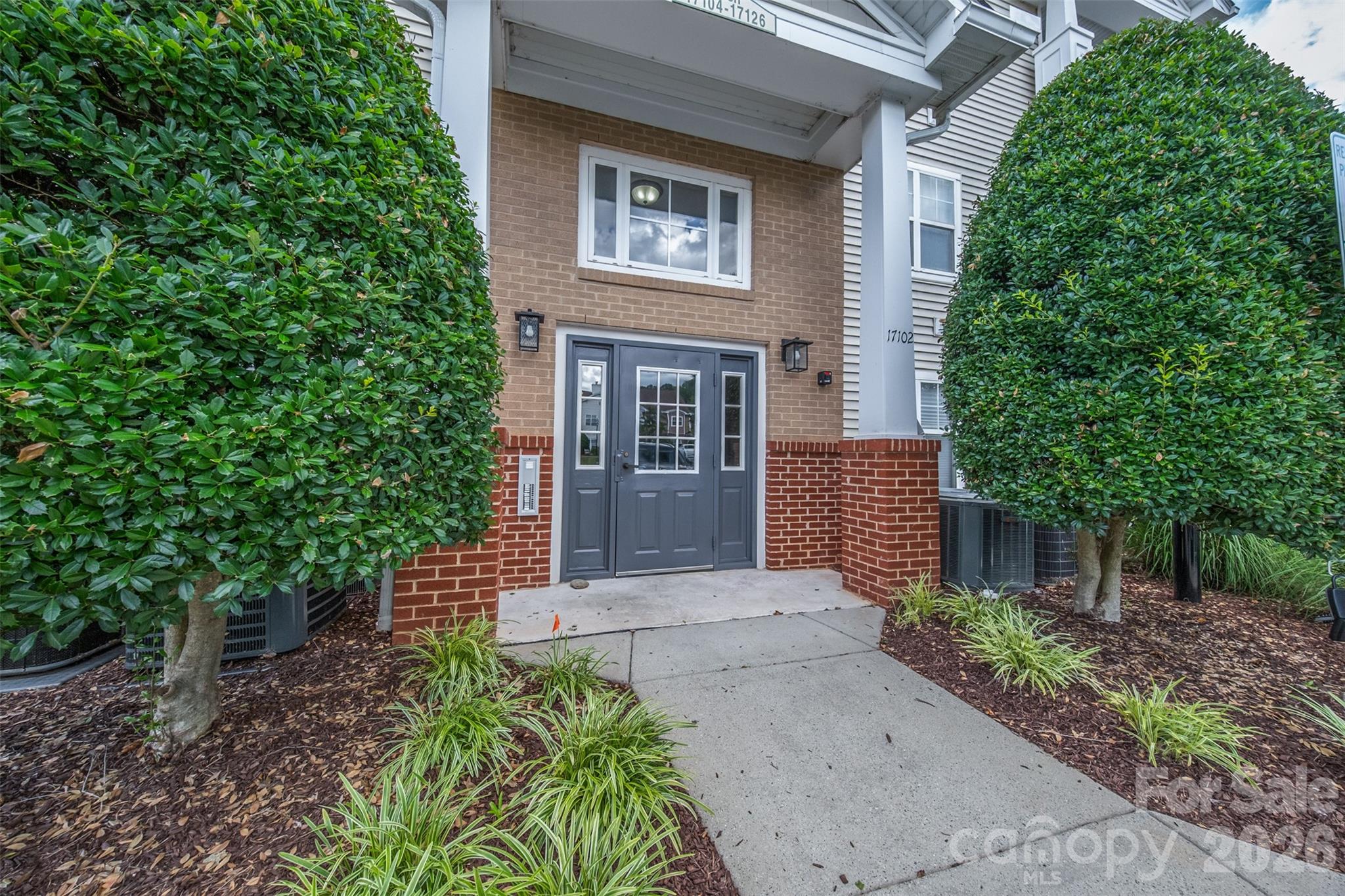 17110 Red Feather Drive Property Photo 3