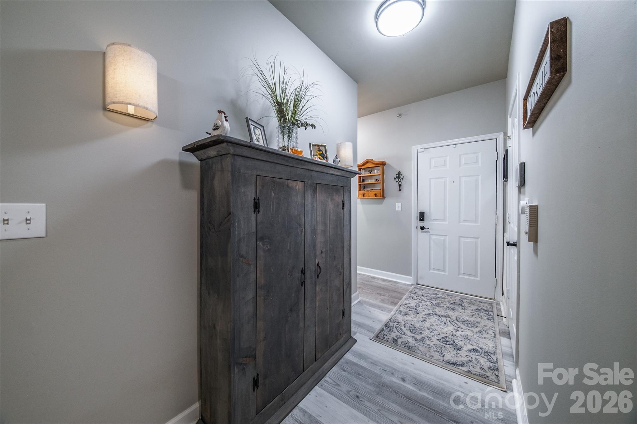 17110 Red Feather Drive Property Photo 4