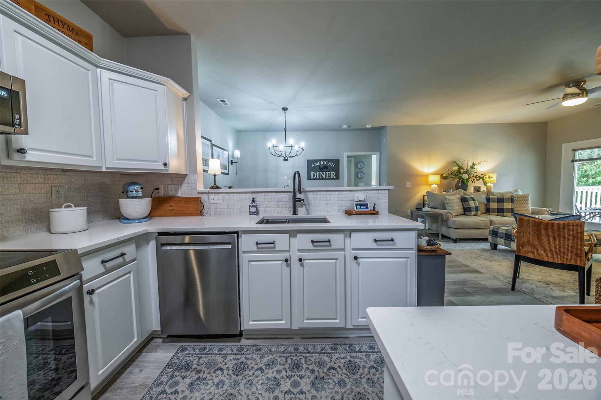 17110 Red Feather Drive Property Photo 9