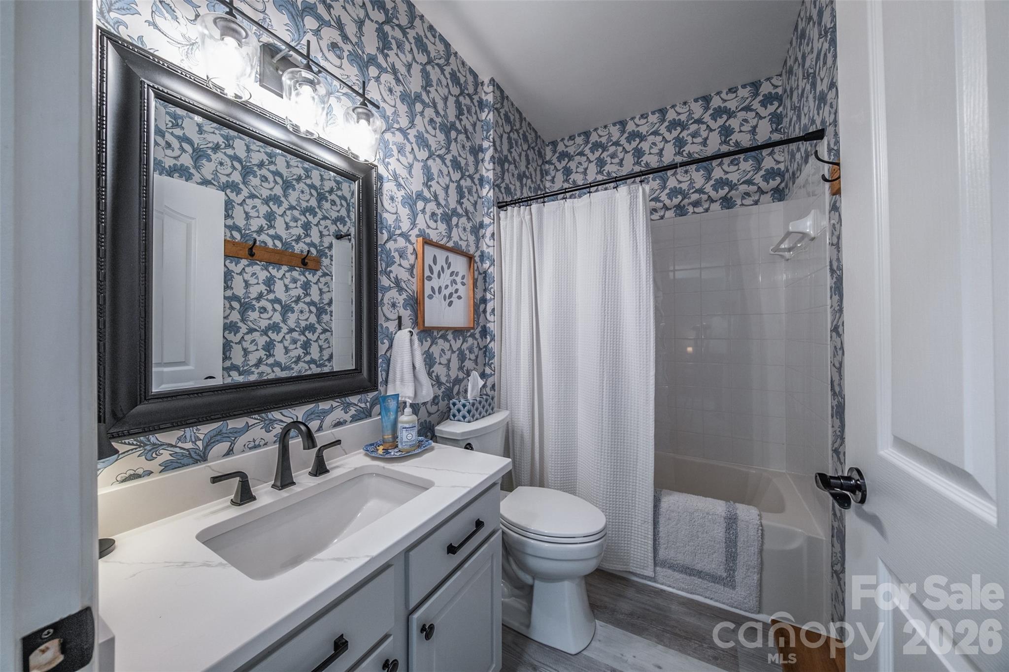 17110 Red Feather Drive Property Photo 19
