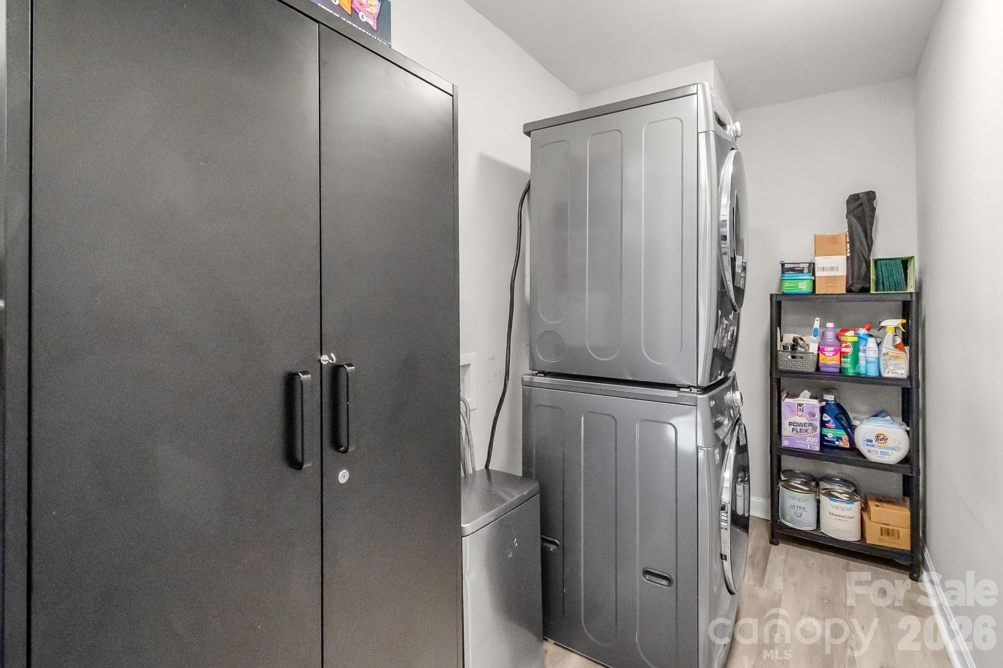 2307 Tanner Road Property Photo 12