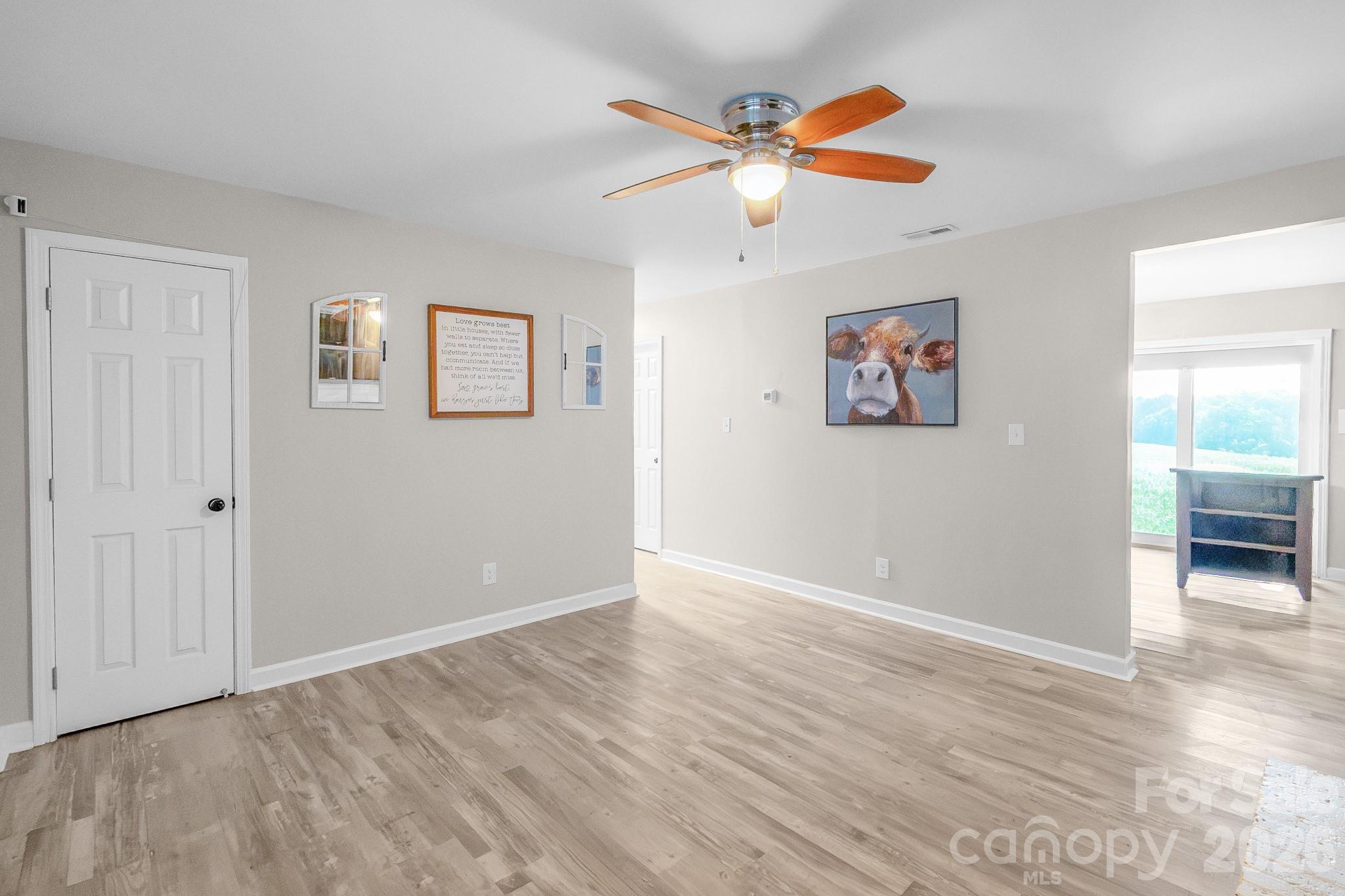 2307 Tanner Road Property Photo 16