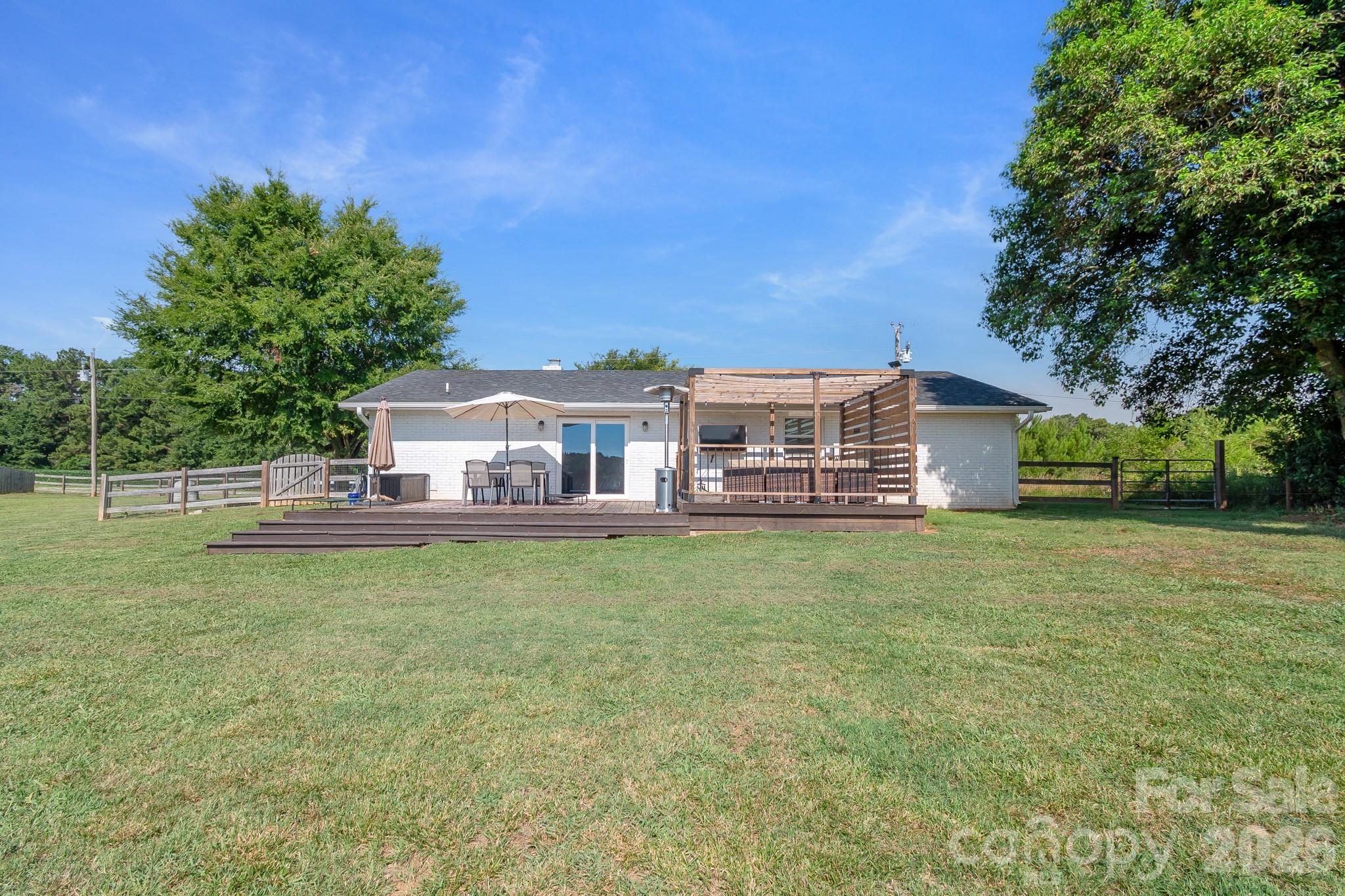 2307 Tanner Road Property Photo 29