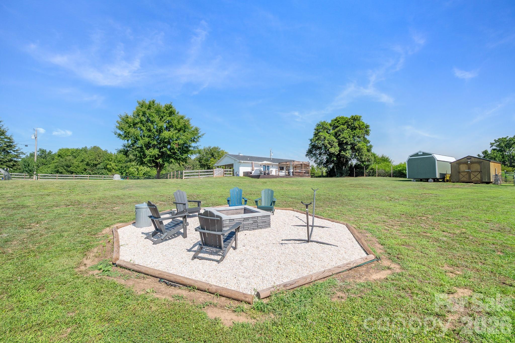 2307 Tanner Road Property Photo 39