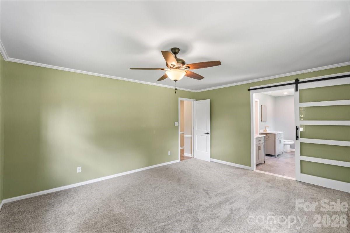 4024 Wandering Lane Property Photo 19