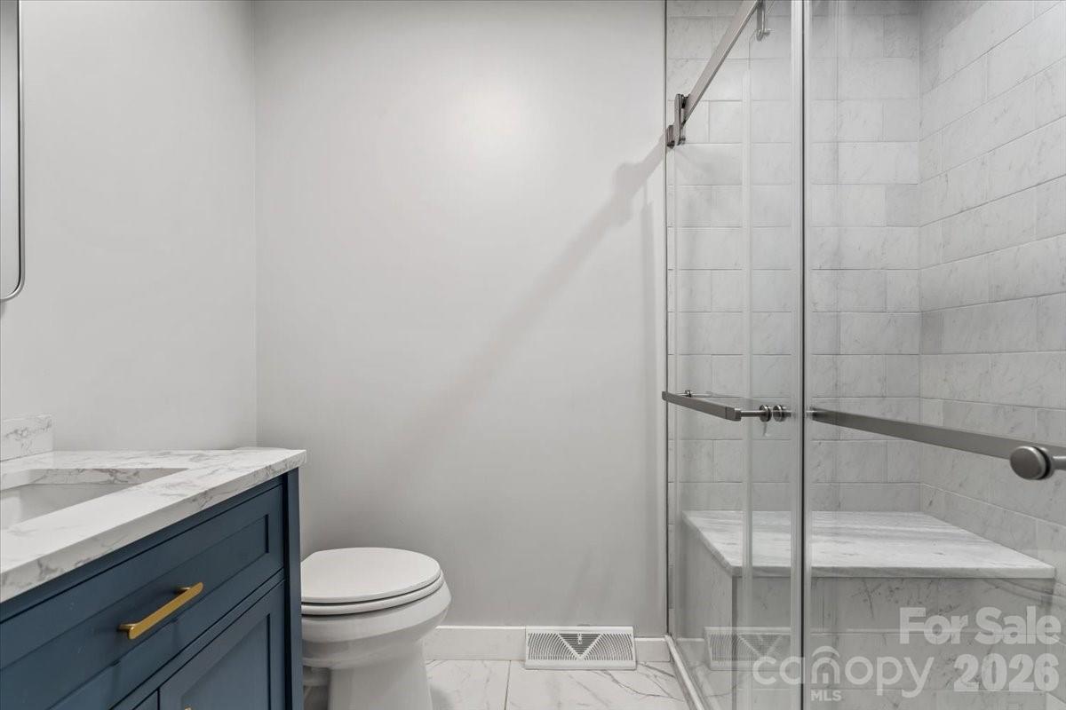 4024 Wandering Lane Property Photo 27
