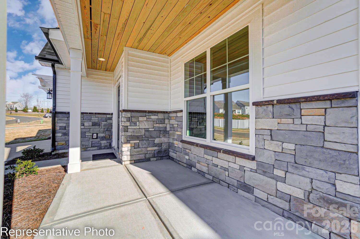 531 Cambria Street Property Photo 4
