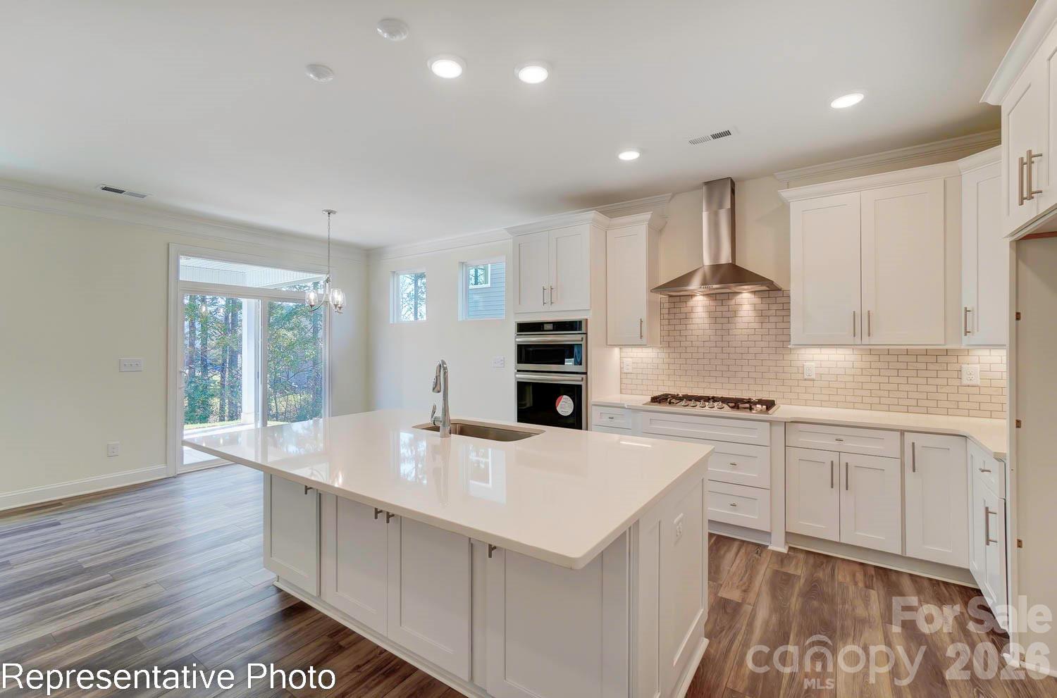 531 Cambria Street Property Photo 7