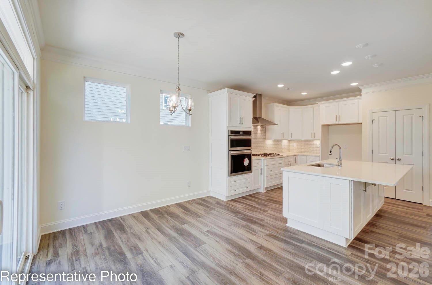 531 Cambria Street Property Photo 11