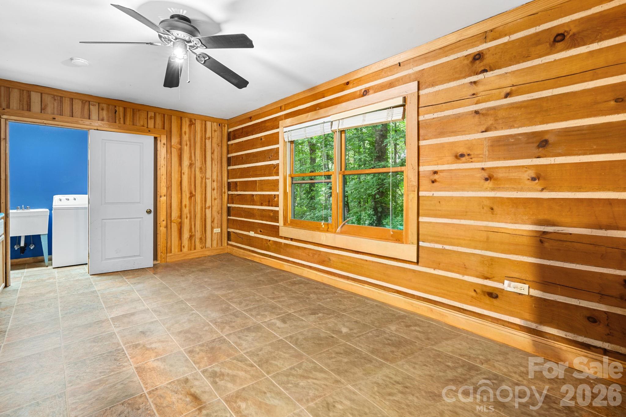 633 Wilson Lane Property Photo 27