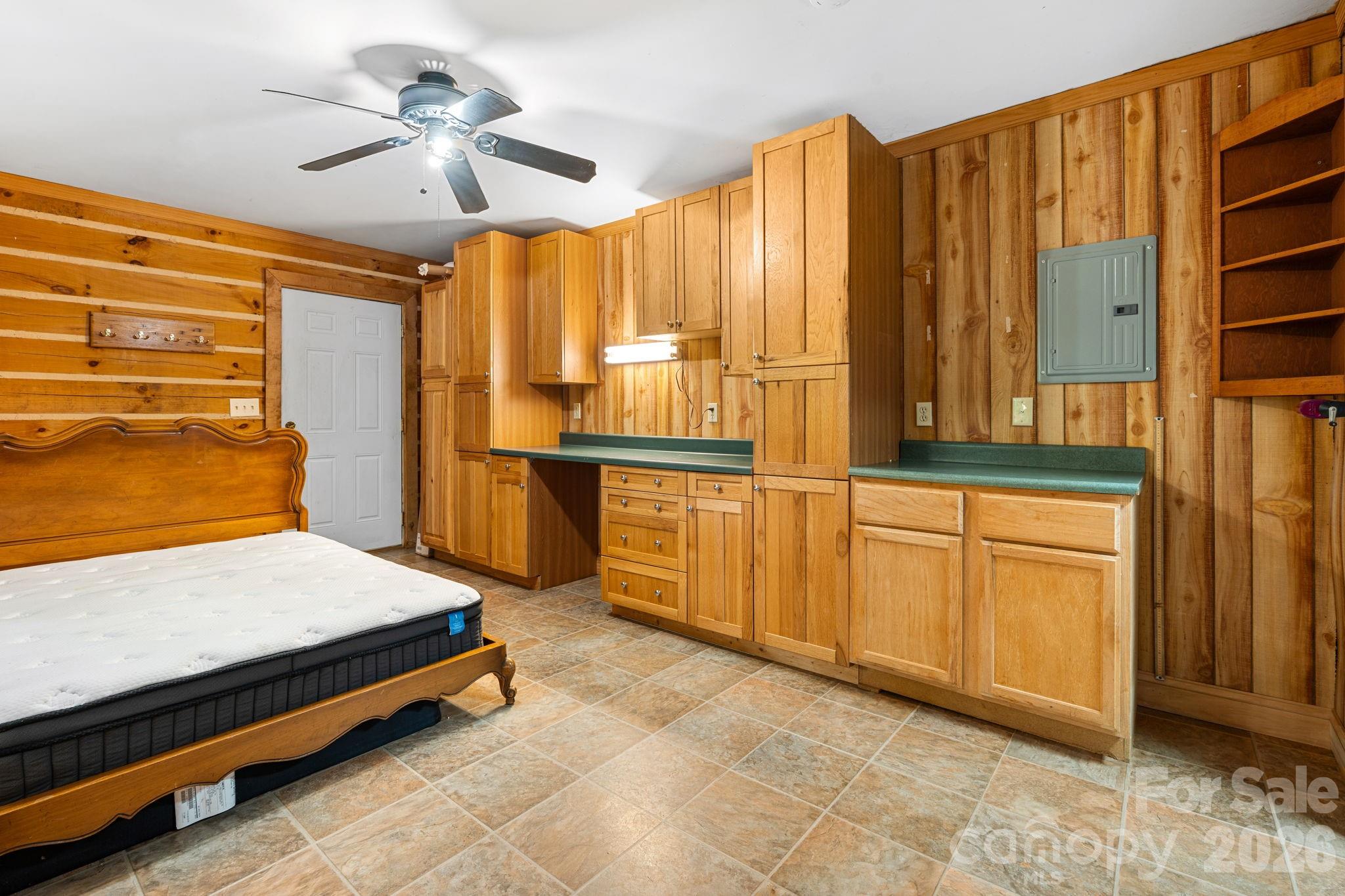 633 Wilson Lane Property Photo 28
