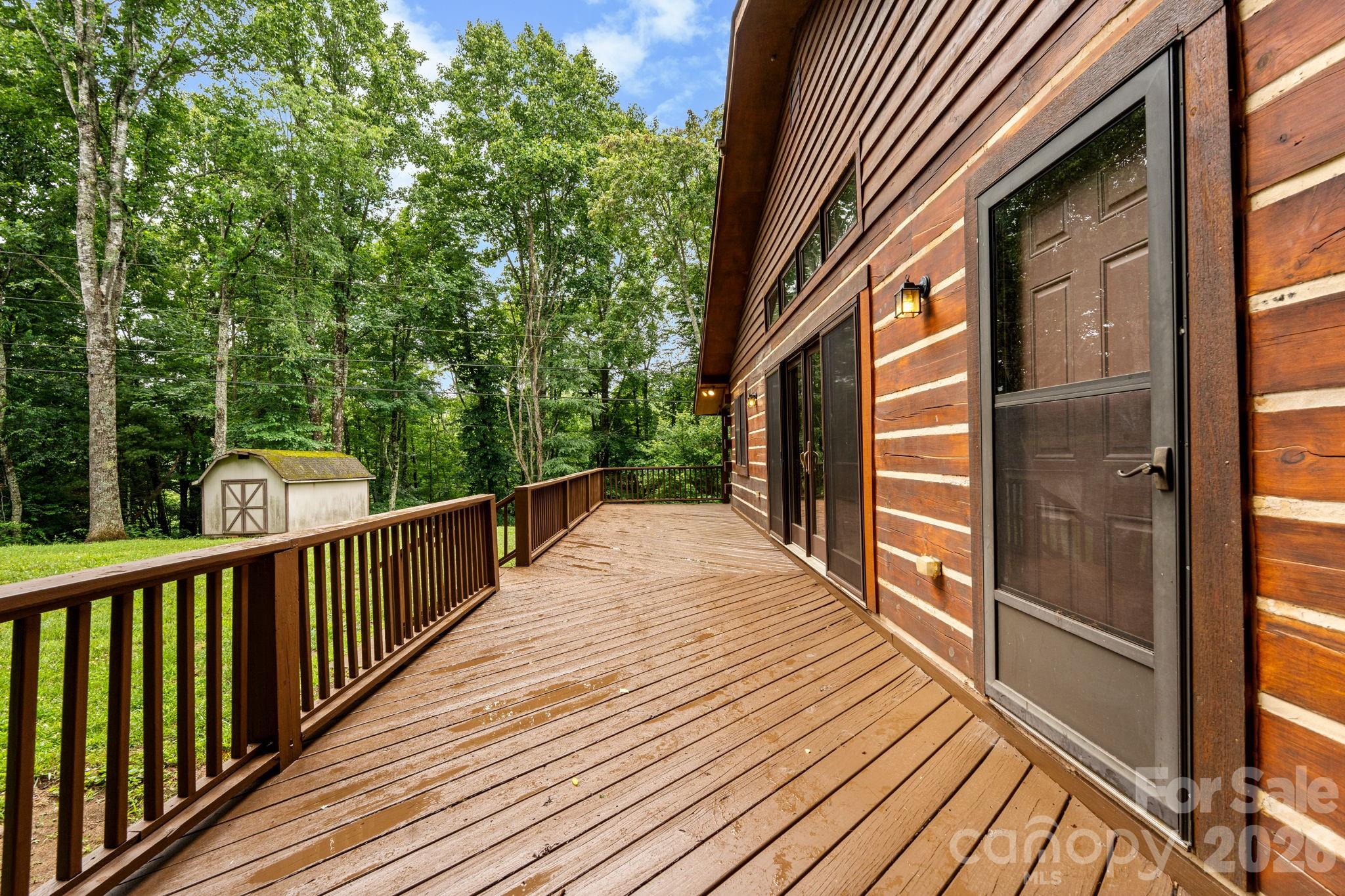 633 Wilson Lane Property Photo 31