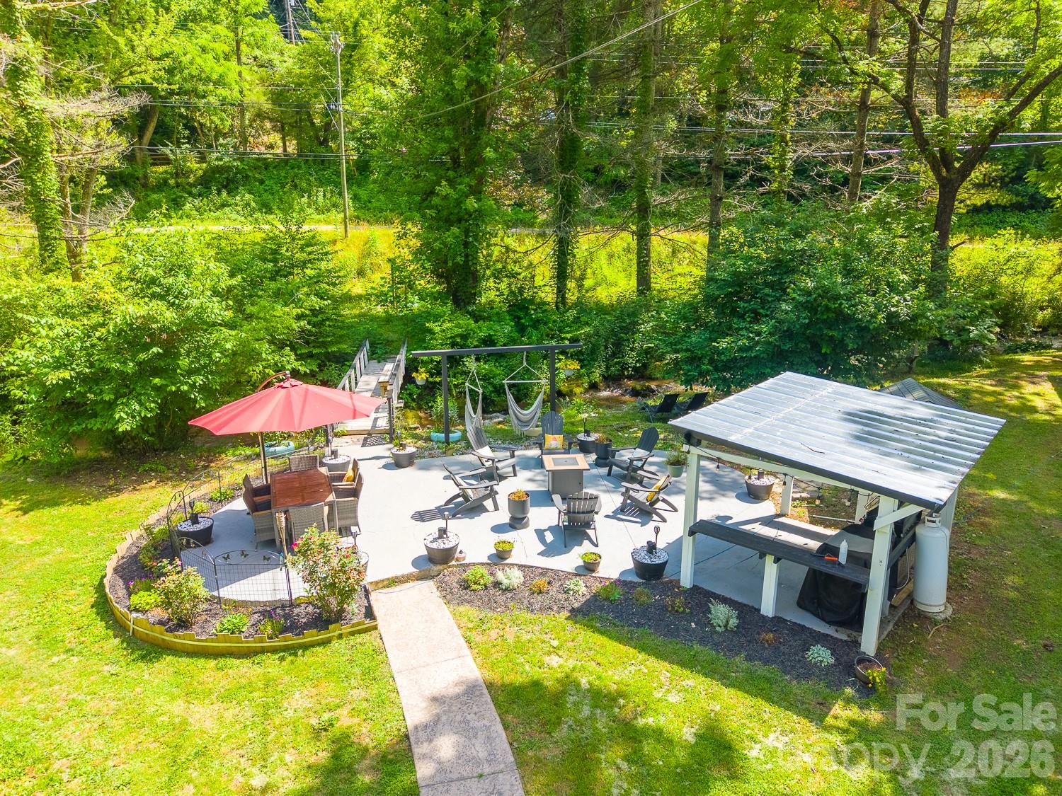 336 Greens Creek Road Property Photo 8