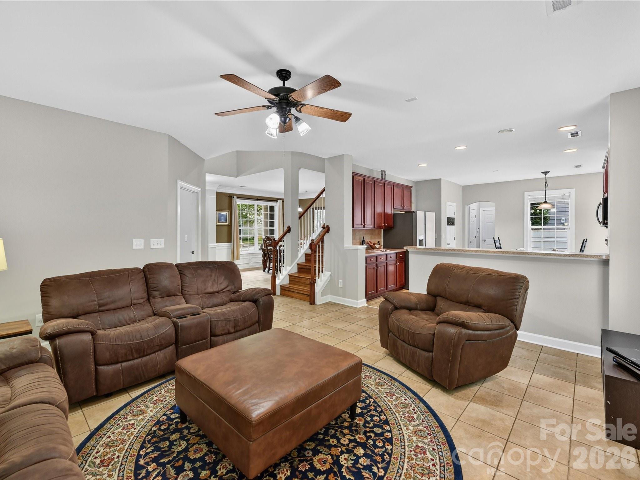18625 The Commons Boulevard Property Photo 9