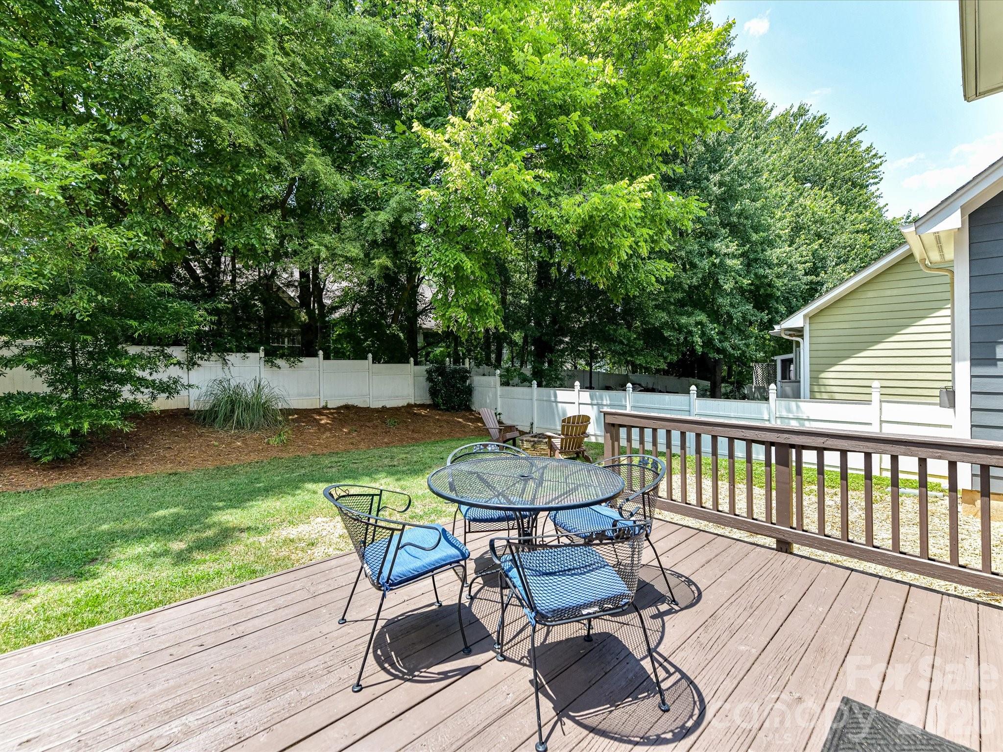 18625 The Commons Boulevard Property Photo 28