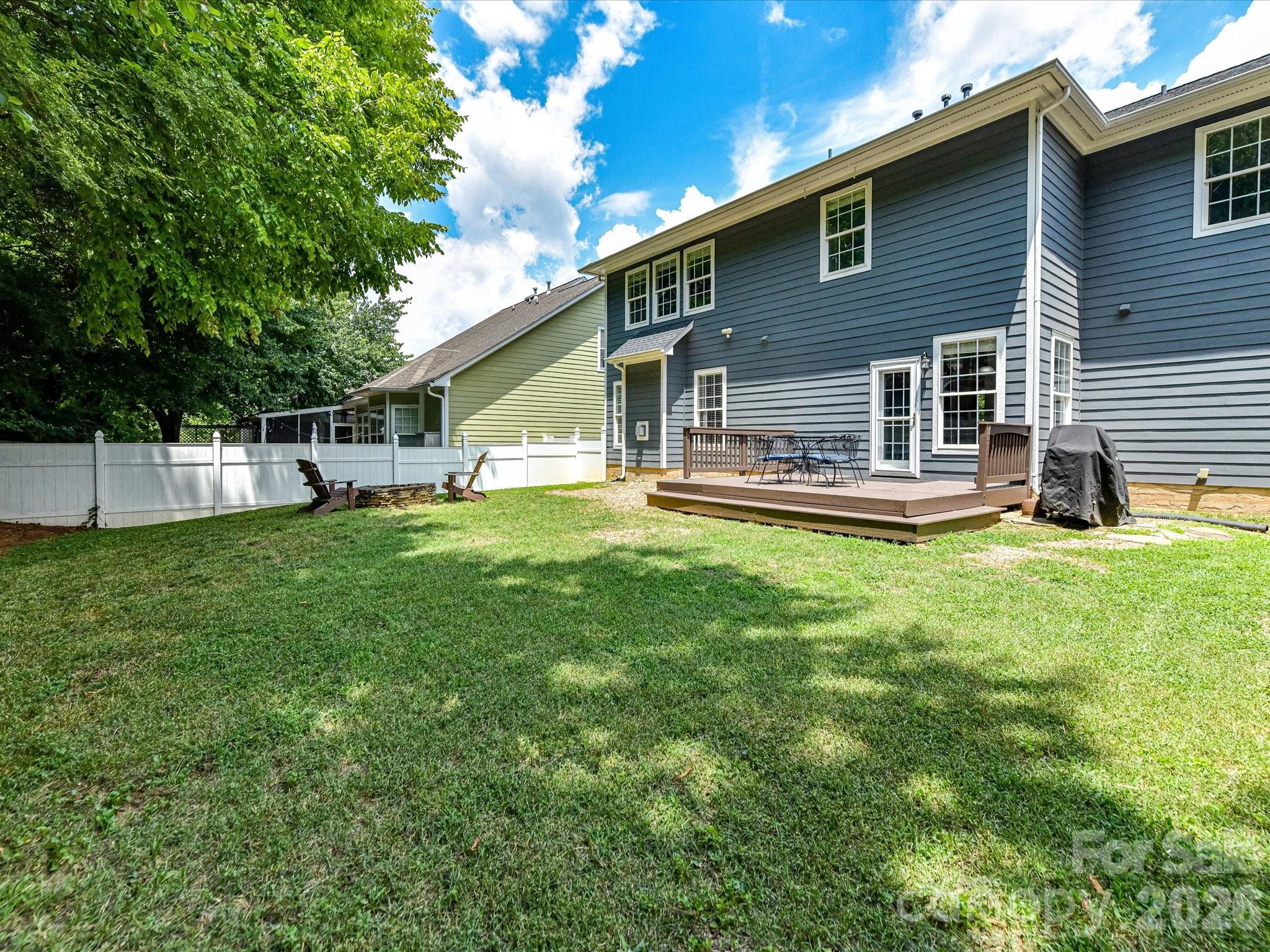 18625 The Commons Boulevard Property Photo 32