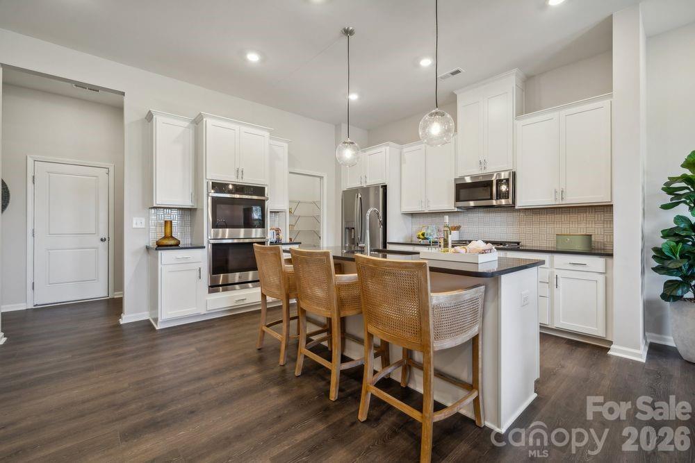 8700 Miles Gap Road Property Photo 8