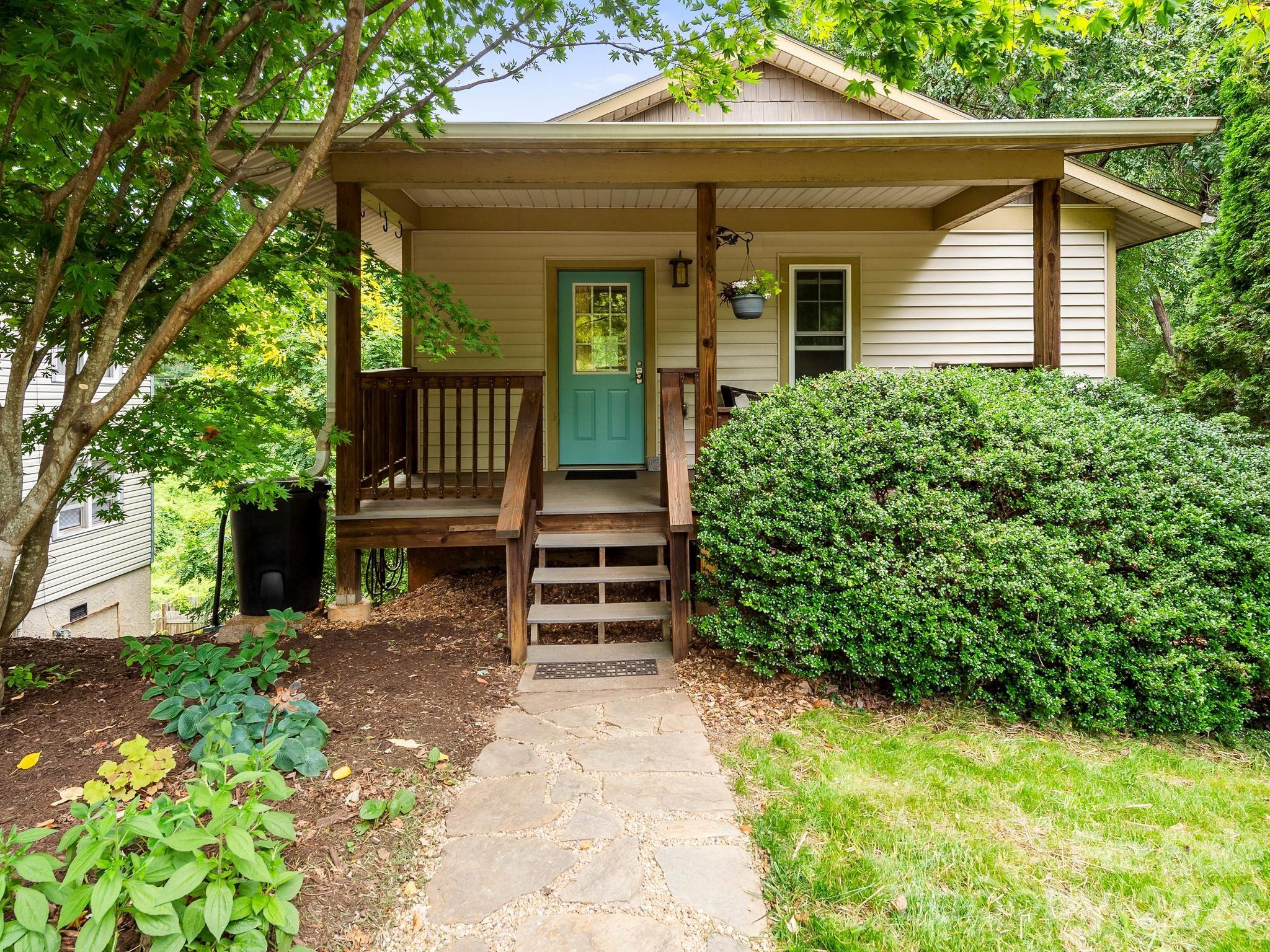 16 Jefferson Drive Property Photo 1