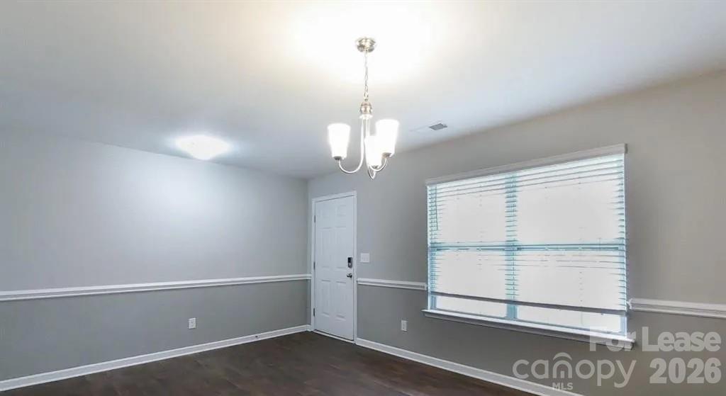 1525 Lilly Springs Place Property Photo 5