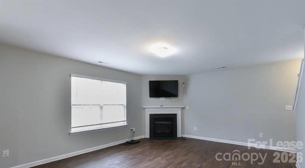 1525 Lilly Springs Place Property Photo 12