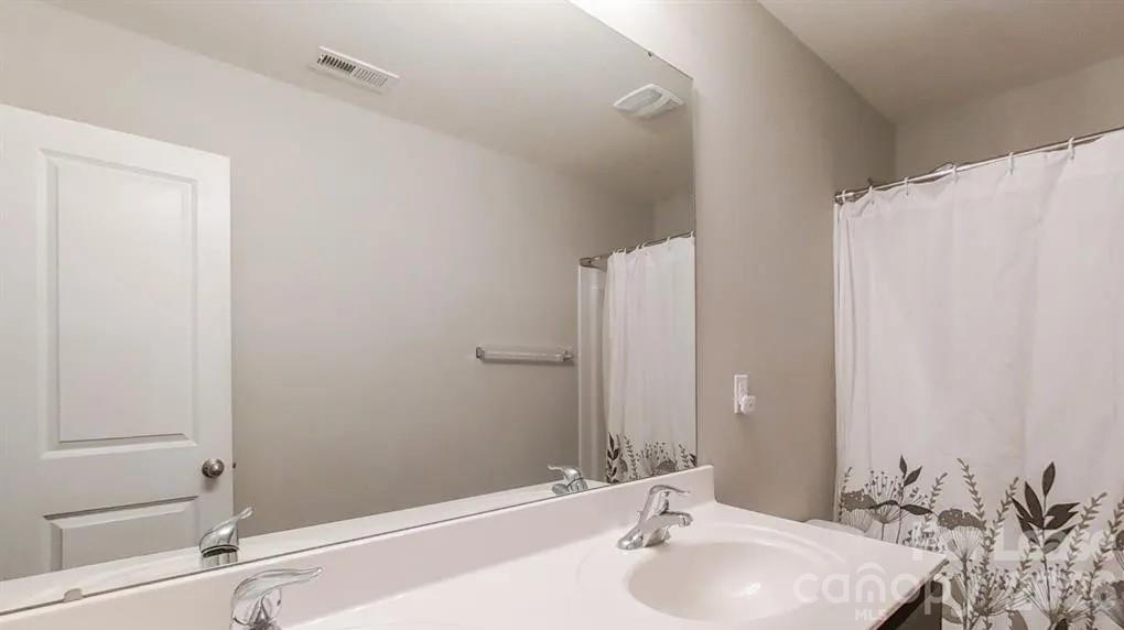 1525 Lilly Springs Place Property Photo 26