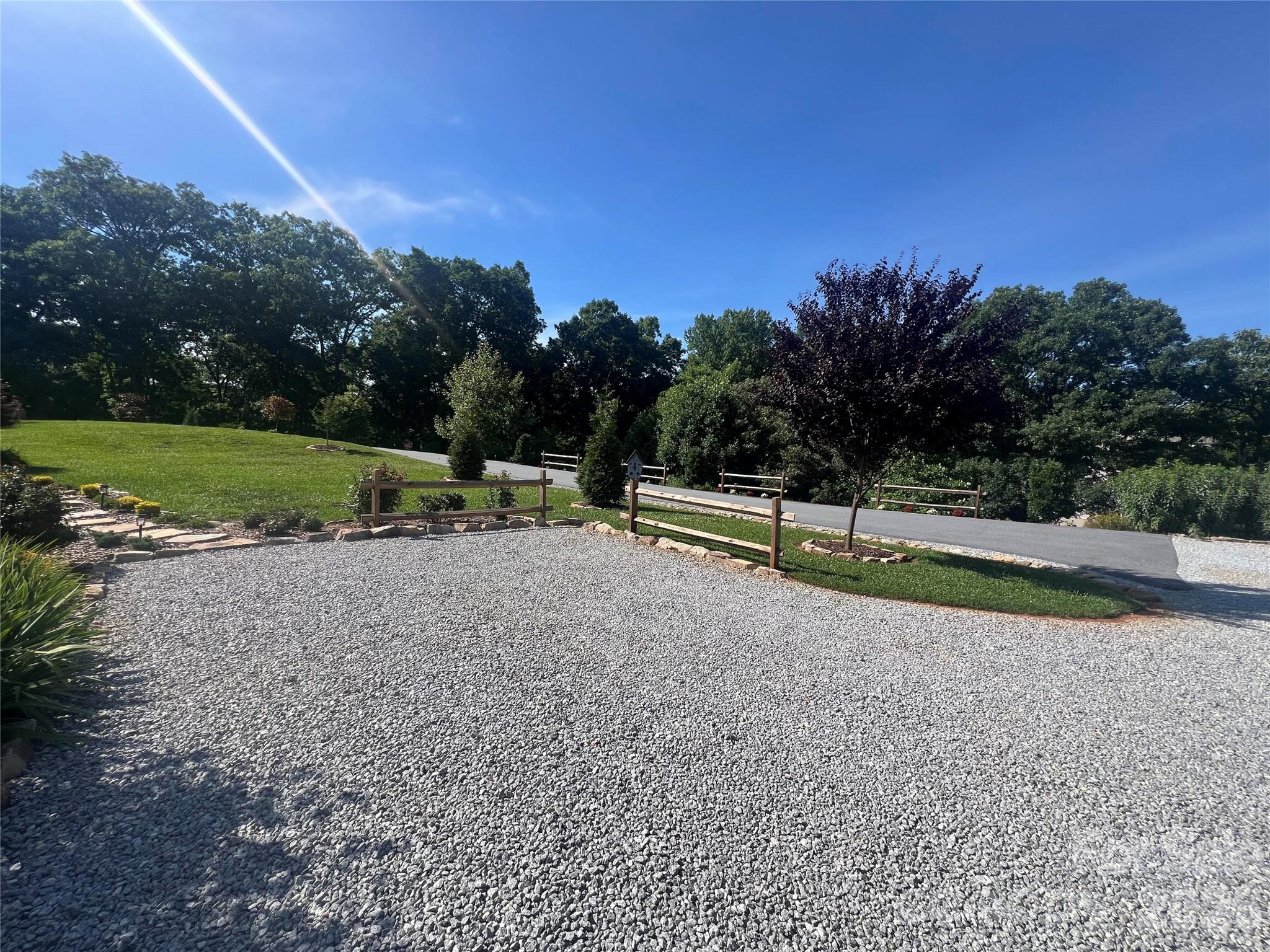 1052 Porter Creek Drive Property Photo 7