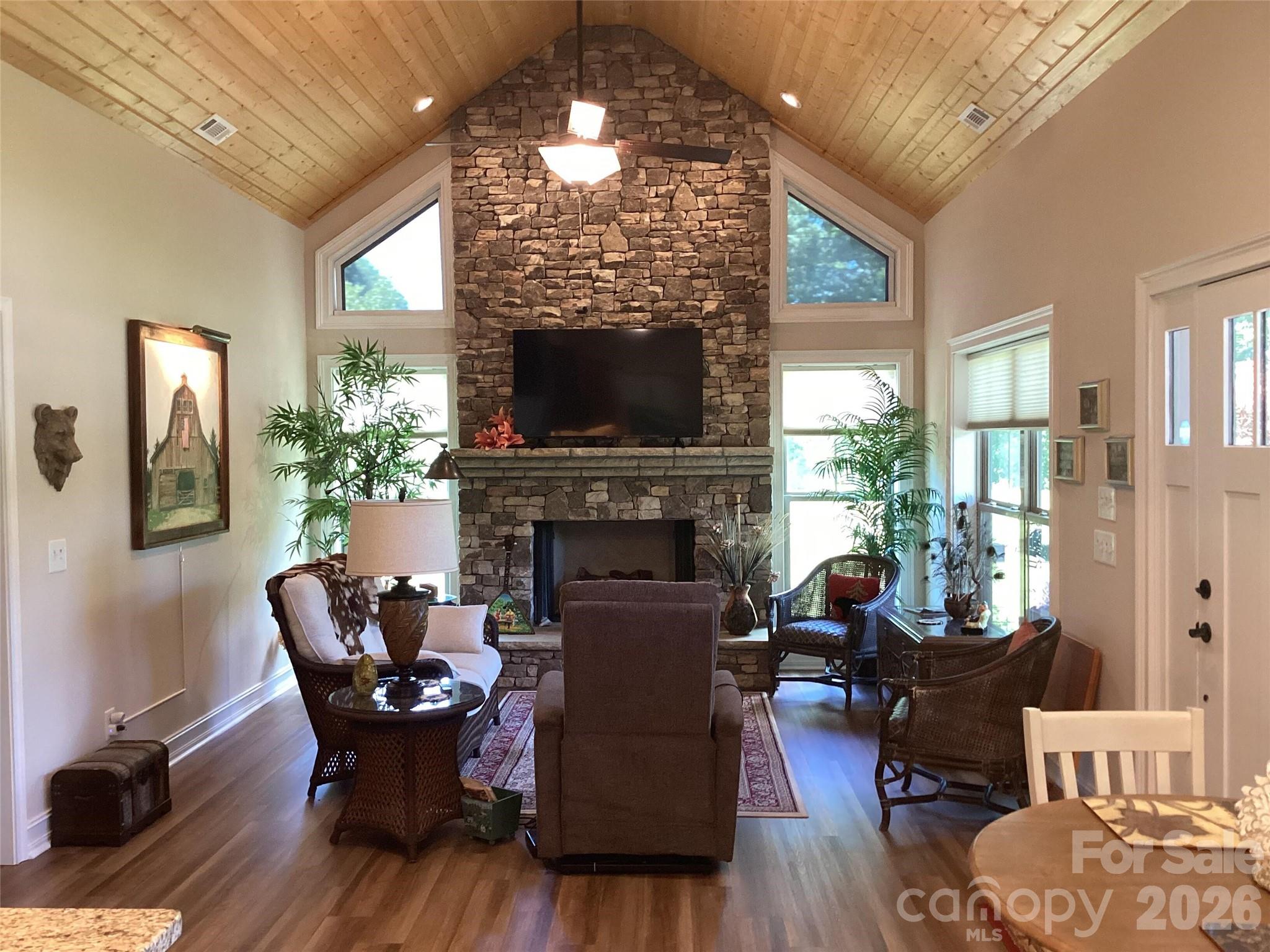 1052 Porter Creek Drive Property Photo 35