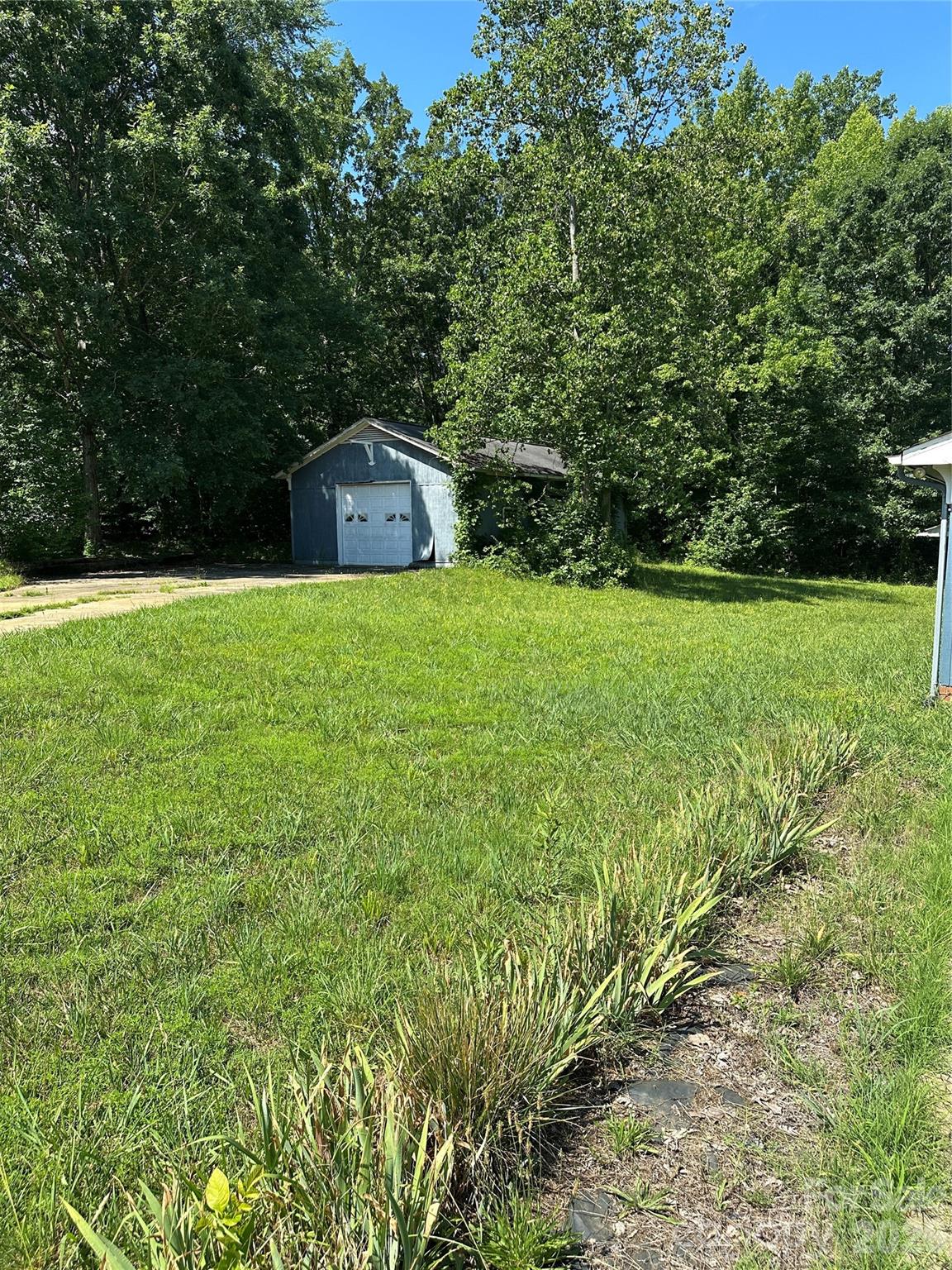 4397741 Property Photo 24