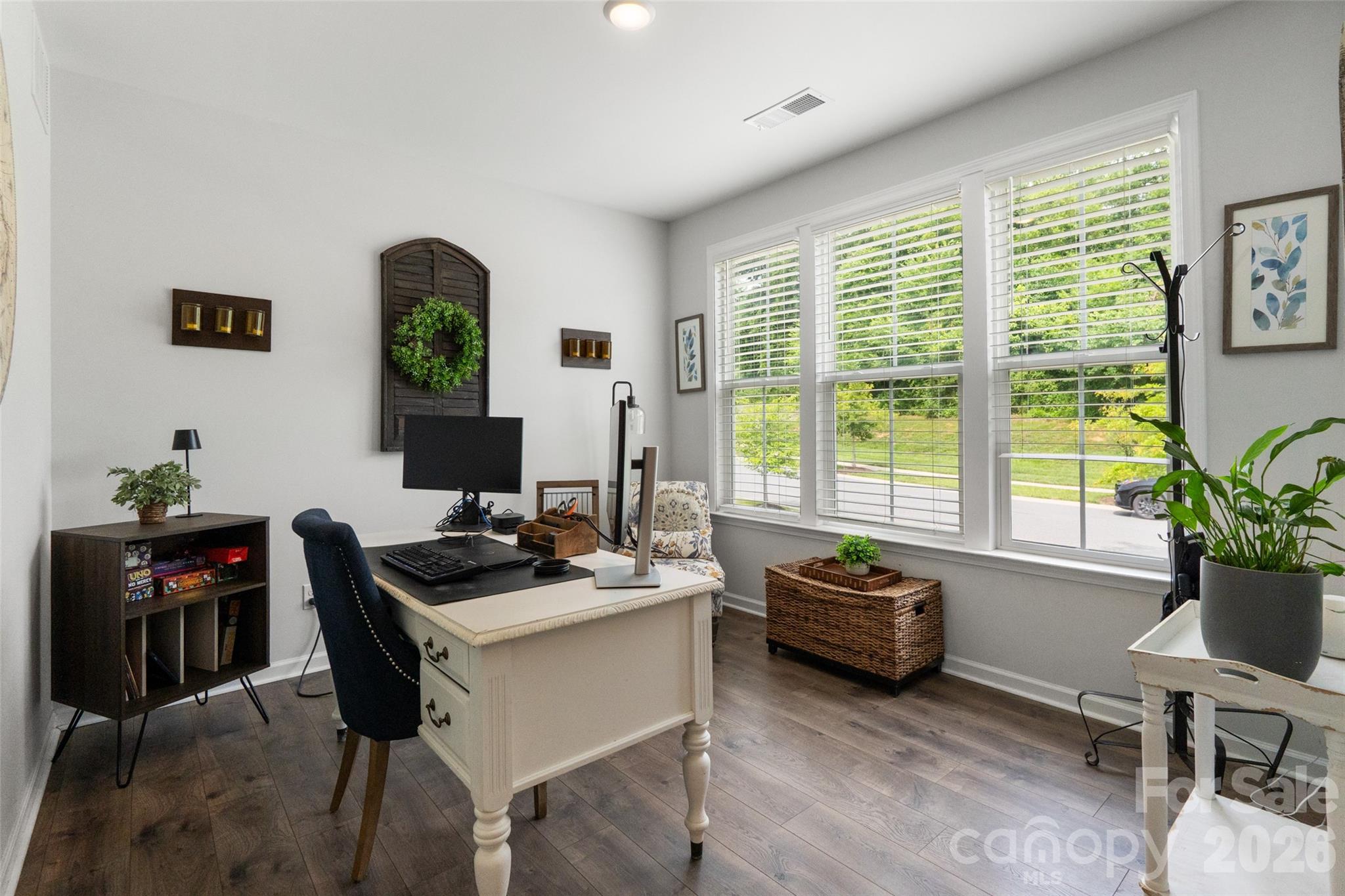 10397 Paper Birch Drive Property Photo 6